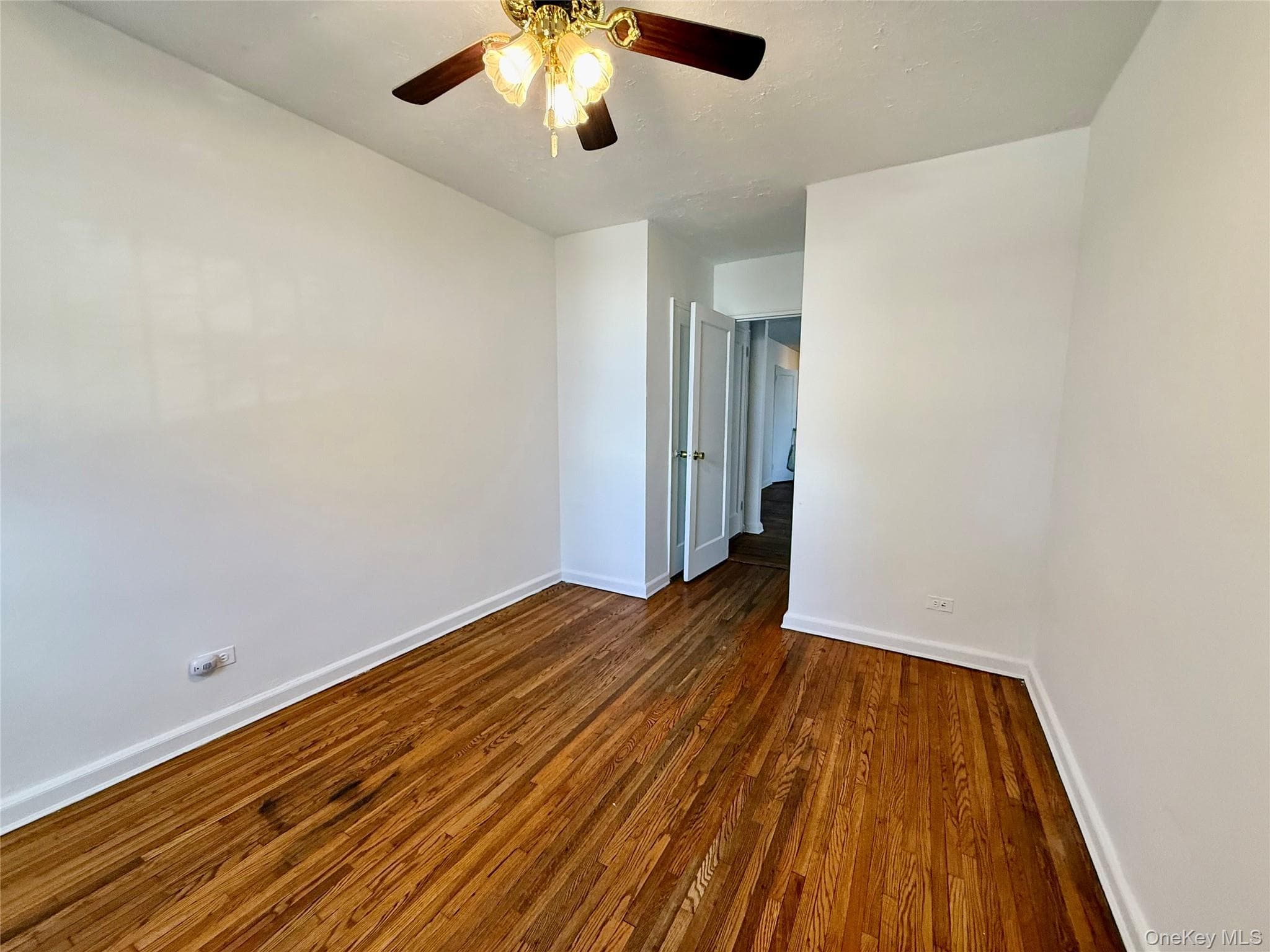 112-24 Northern Boulevard Unit: 3G thumbnail 15