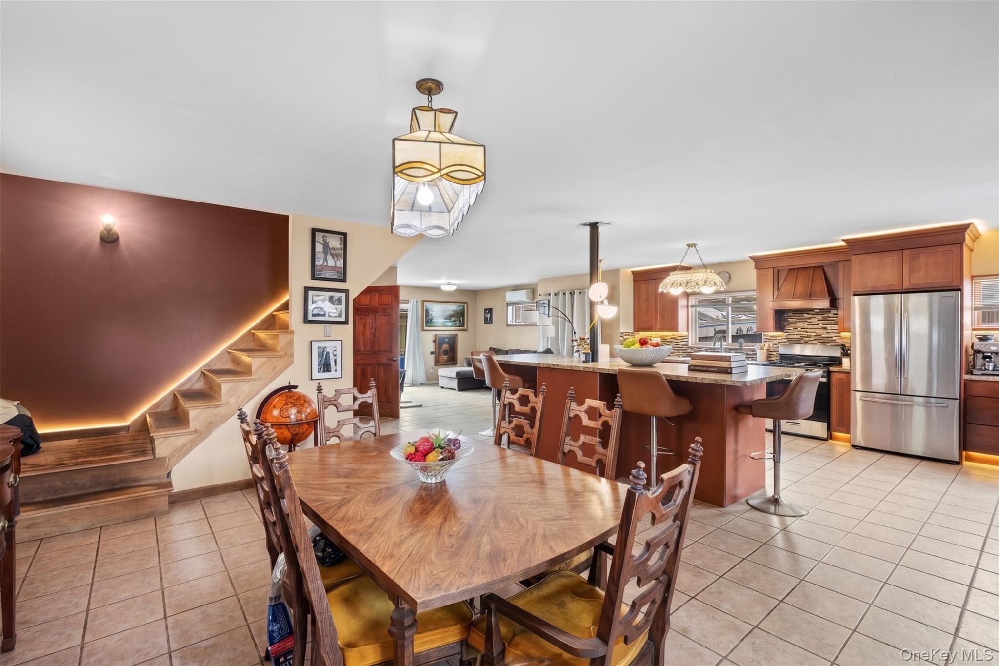547 Sunnybrook Drive thumbnail 3