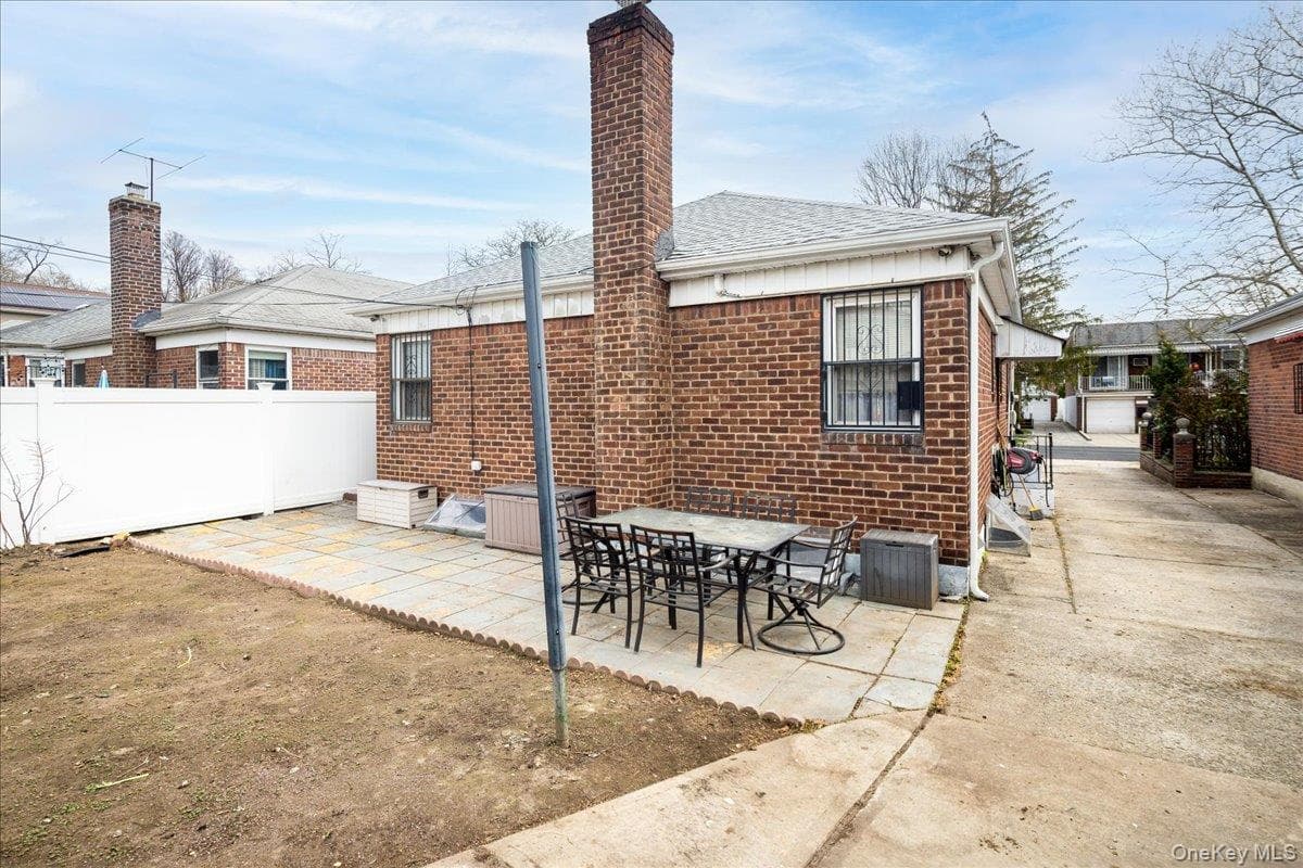 4724 168th Street thumbnail 18