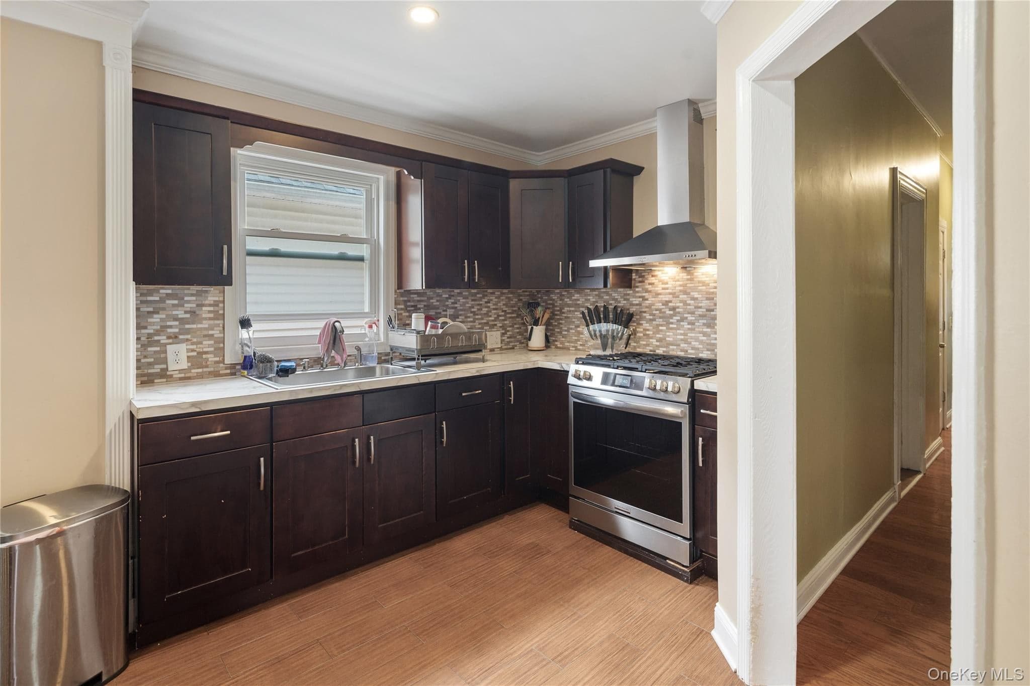 339 Hawthorne Avenue thumbnail 21