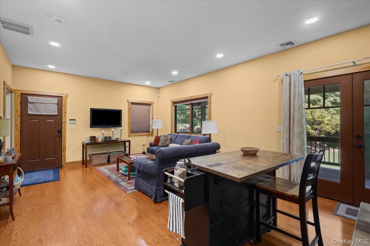 161 Crane Road thumbnail 18