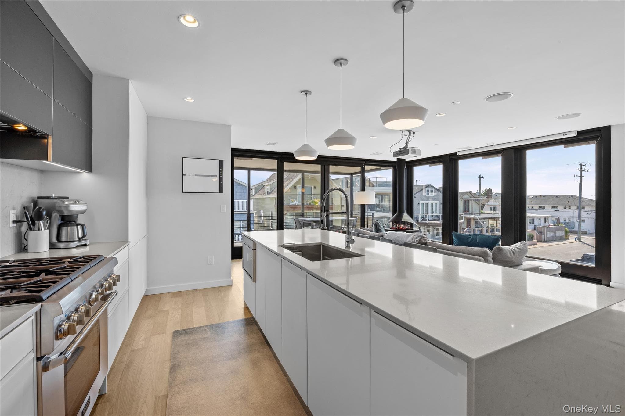 35 Wyoming Avenue thumbnail 12