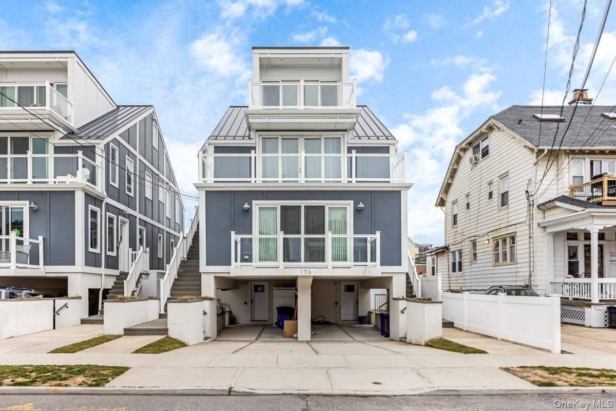 176 Beach 127th Street Unit: 176B, Belle Harbor