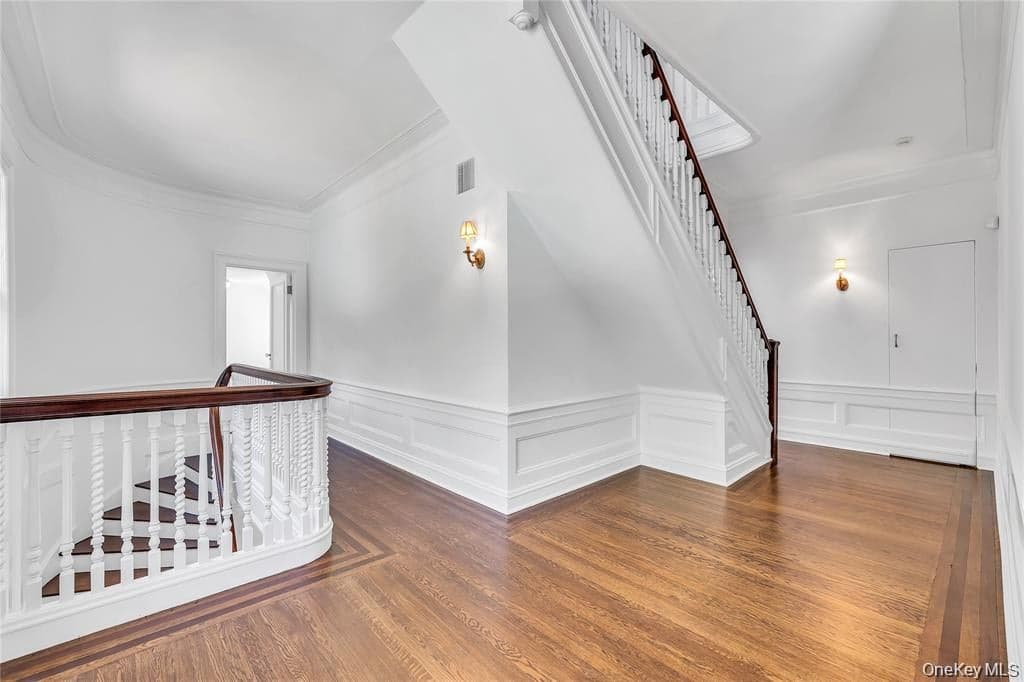 158 E Shore Road thumbnail 25