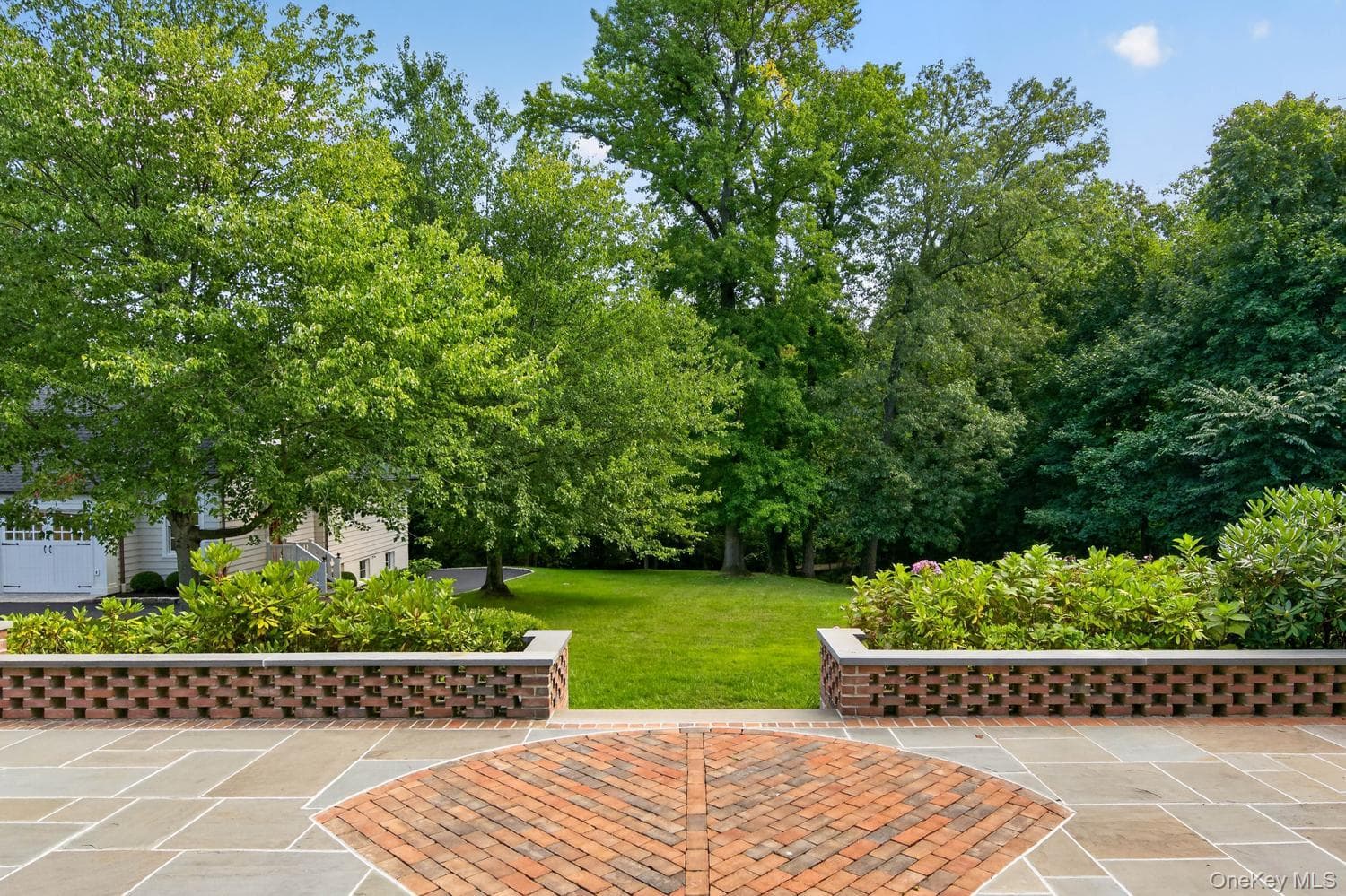 30 Brookside Drive thumbnail 45