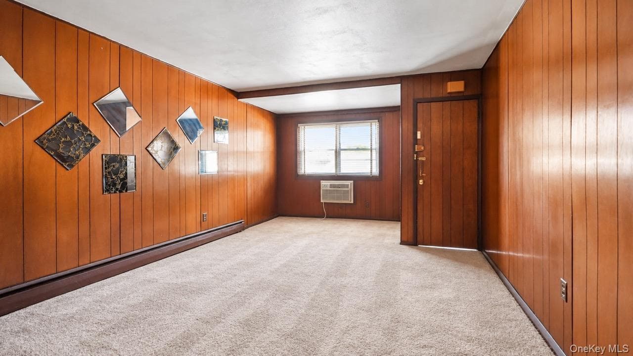 2726 Hone Avenue thumbnail 8