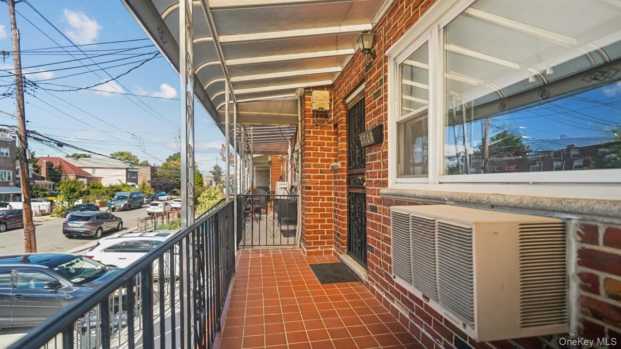 2726 Hone Avenue thumbnail 15
