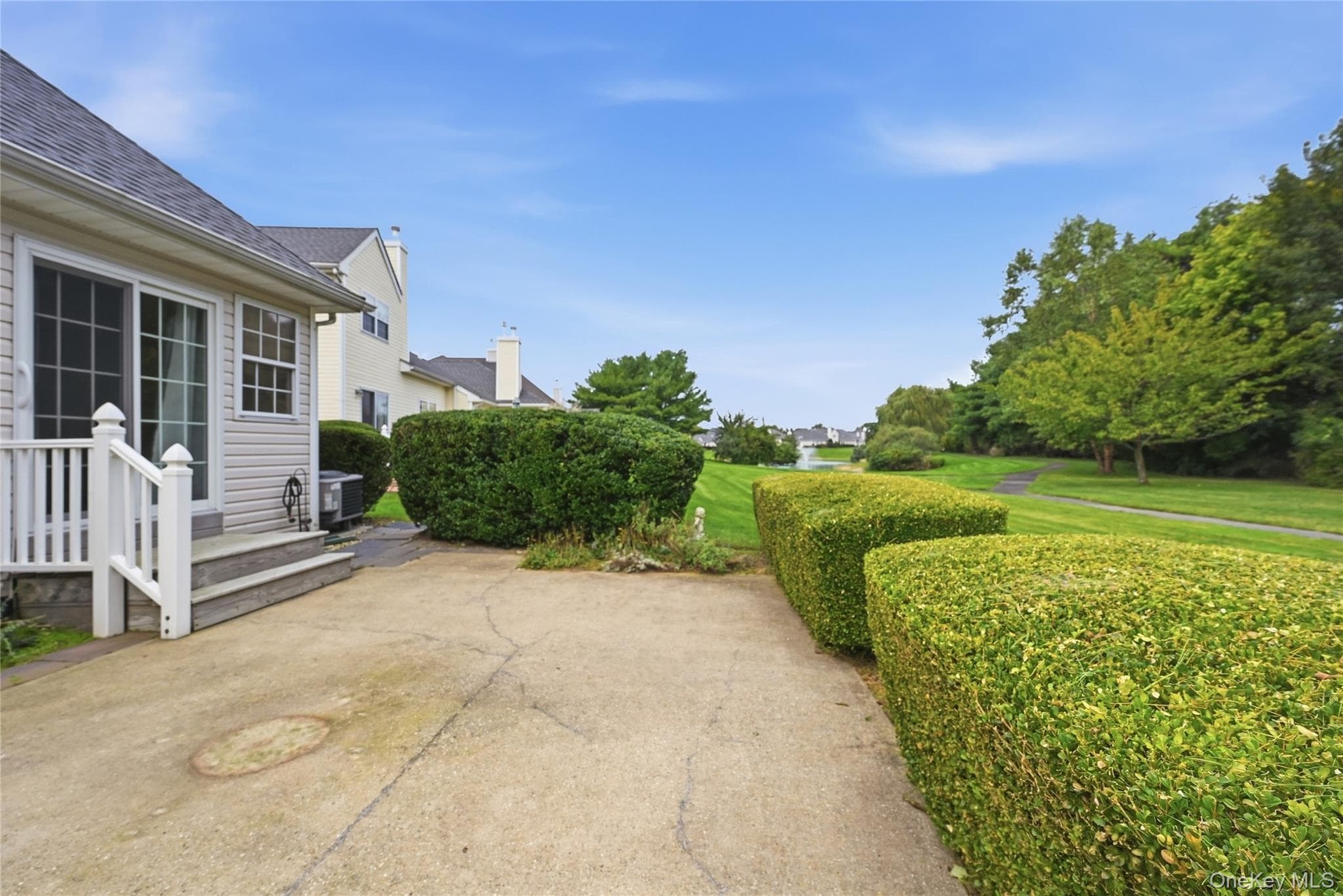 120 Scenic Lake Drive thumbnail 7