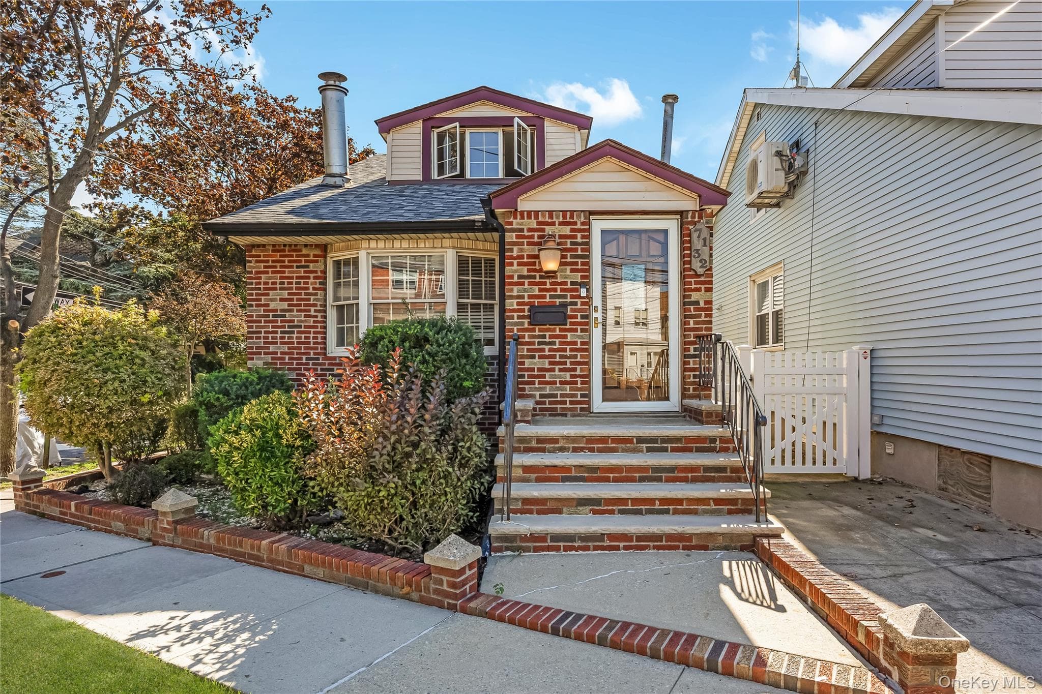 71-32 Caldwell Avenue, Maspeth