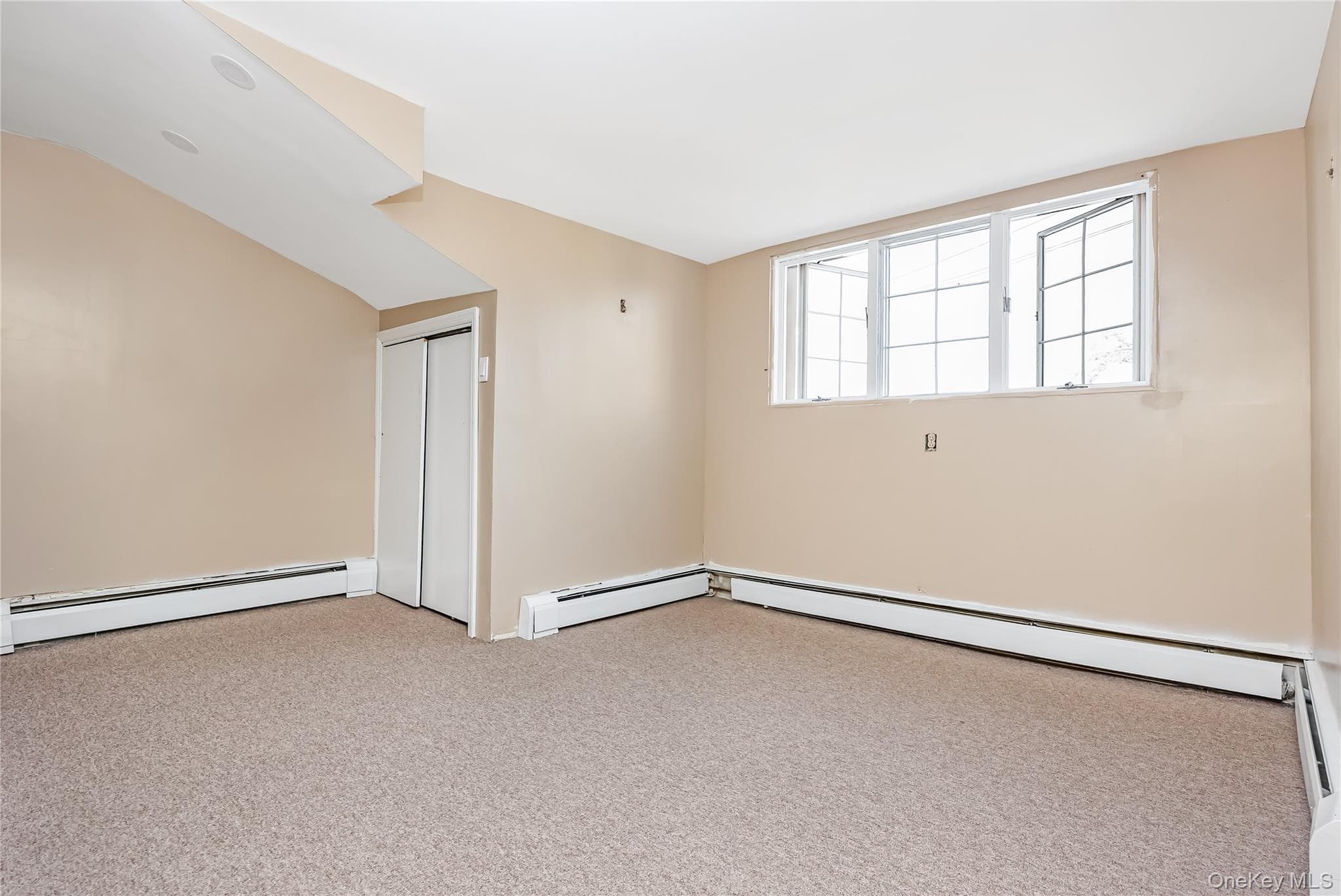 71-32 Caldwell Avenue thumbnail 16