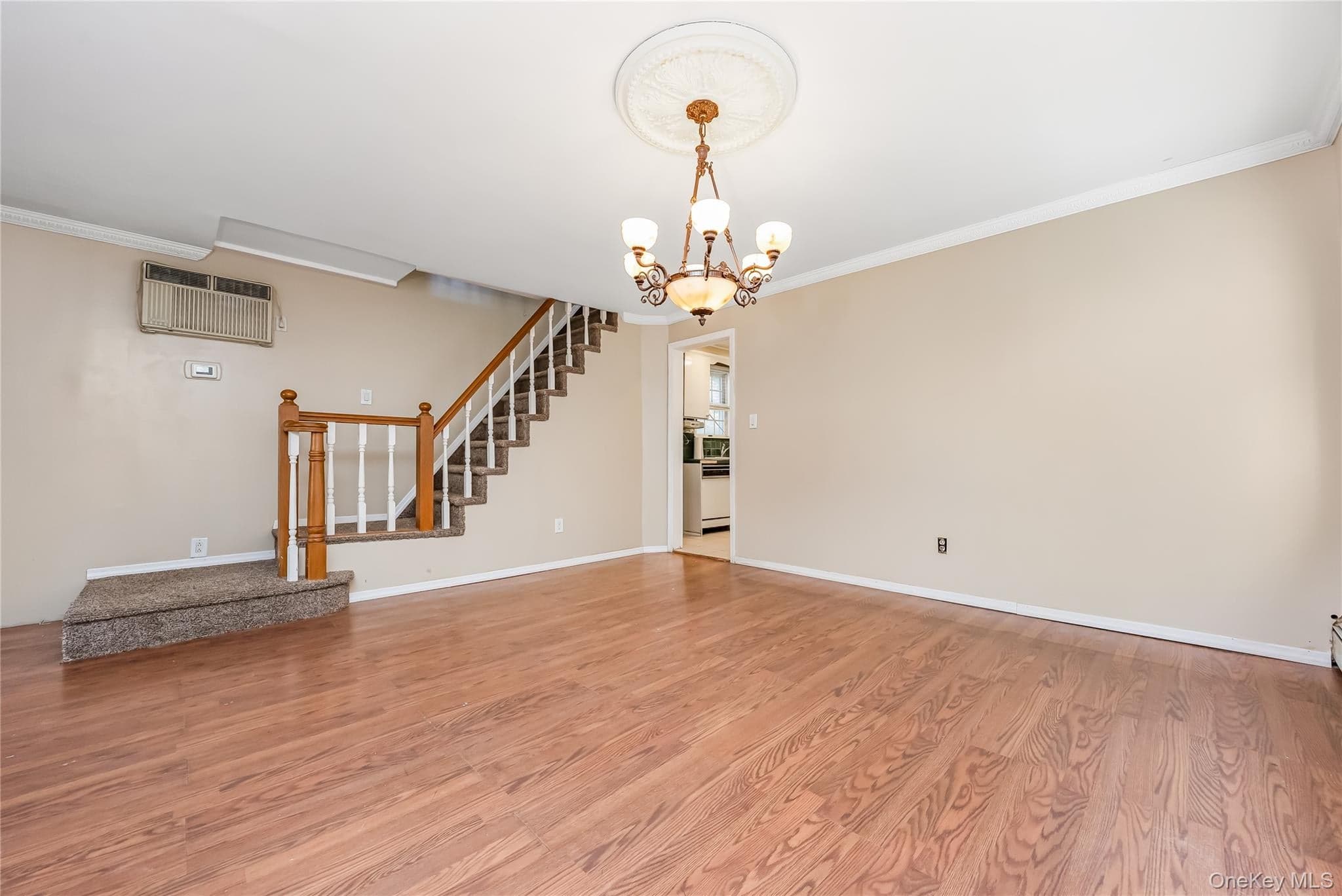 71-32 Caldwell Avenue thumbnail 9