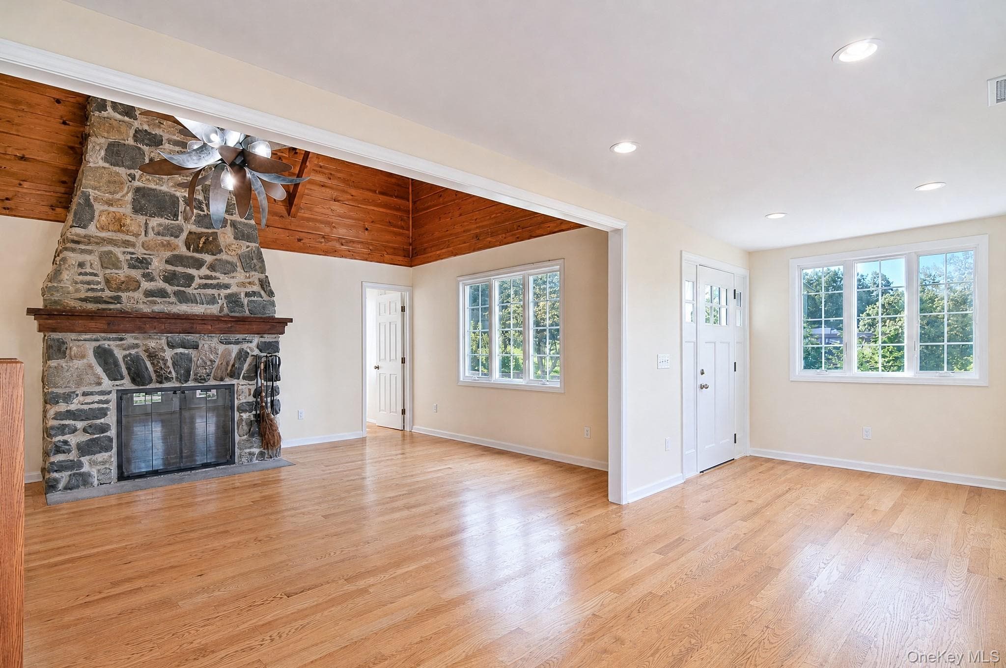 36 Sunset New Fairfield, Ct Trail thumbnail 9