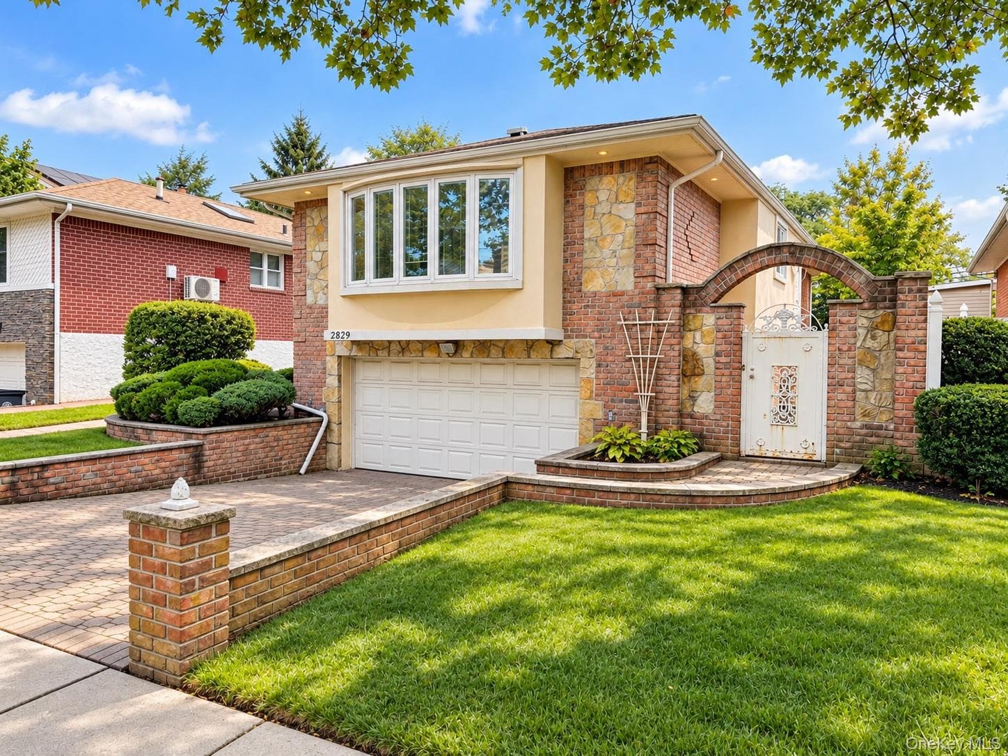 2829 Clearview Expressway thumbnail 15