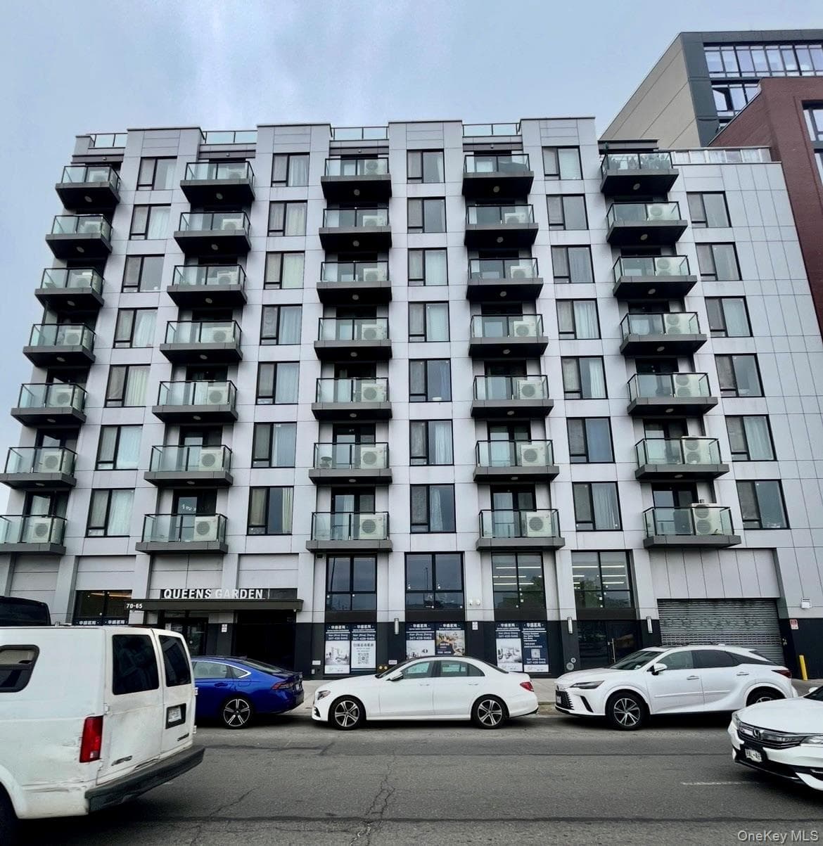 7065 Queens Boulevard Unit: 6L, Woodside