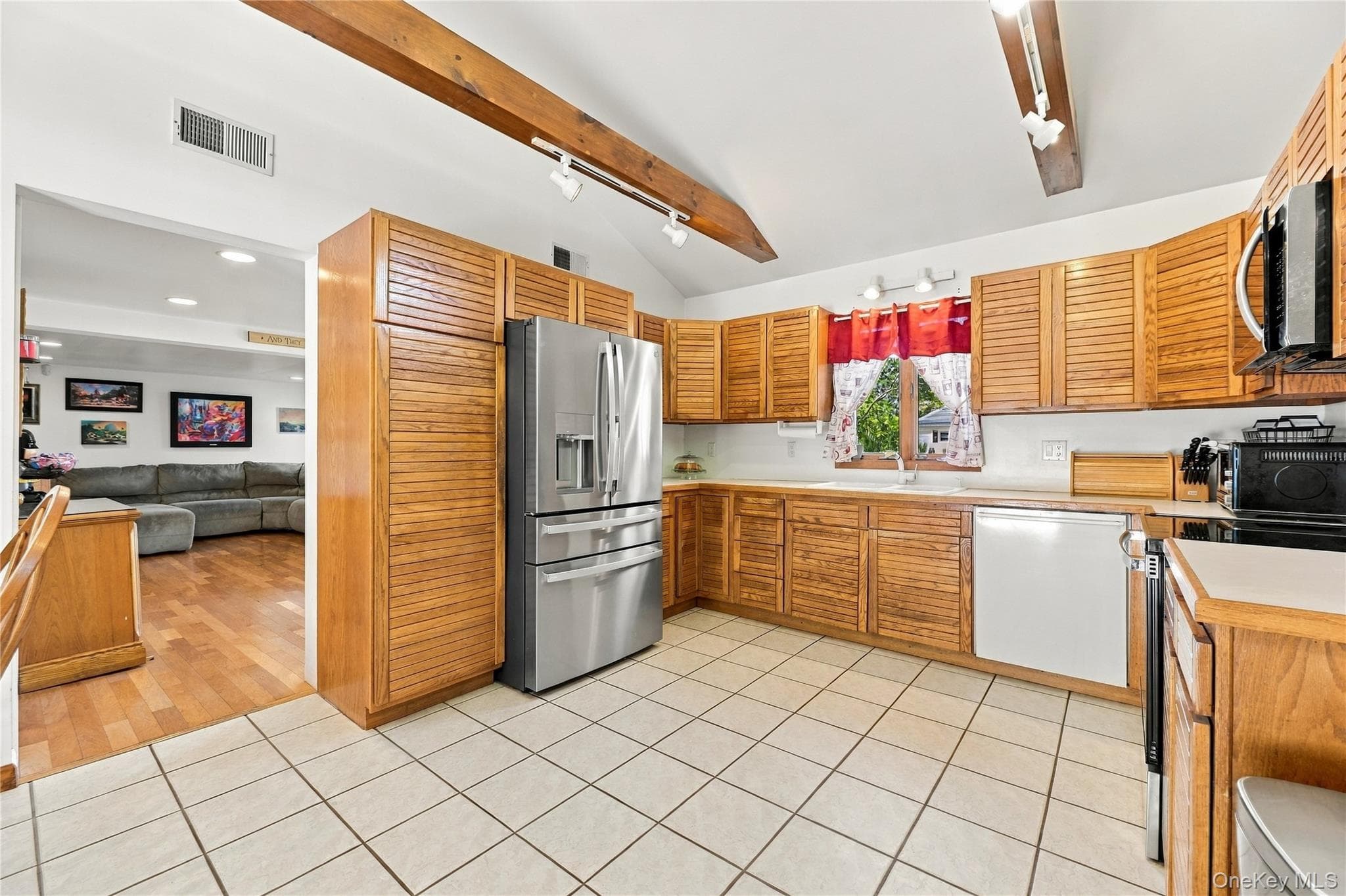 2 Stanton Drive thumbnail 13
