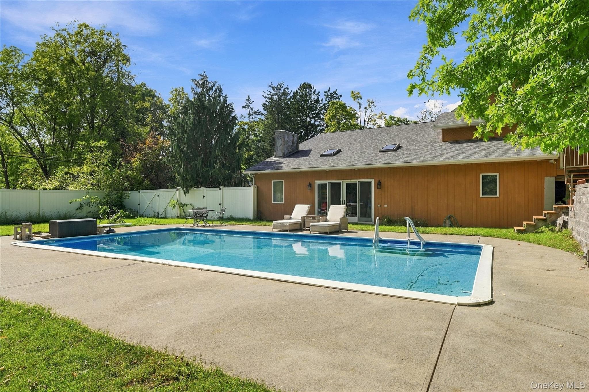 2 Stanton Drive thumbnail 39