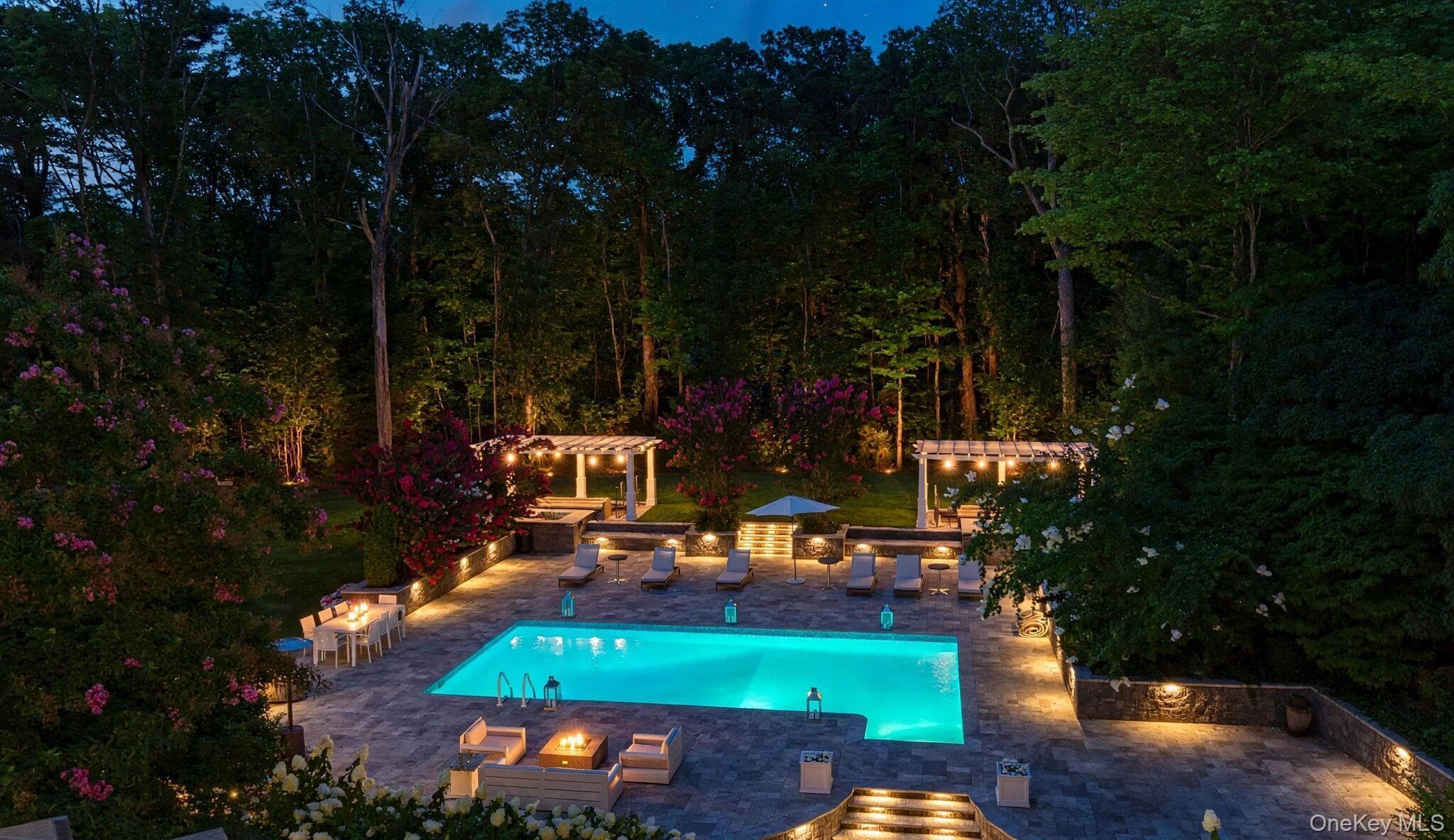 9 Godfrey Lane photo 1