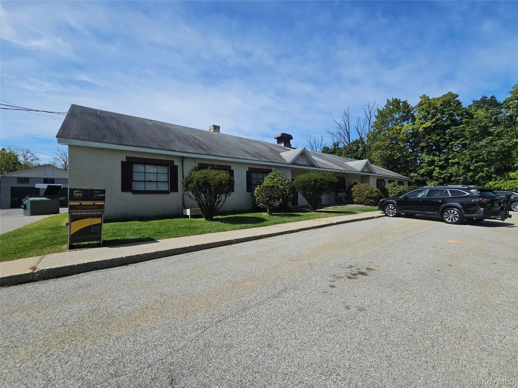 56 Forester Avenue thumbnail 16