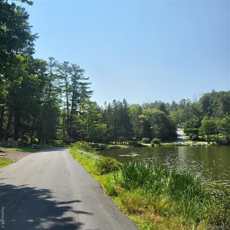 198 Pine Grove Road thumbnail 36