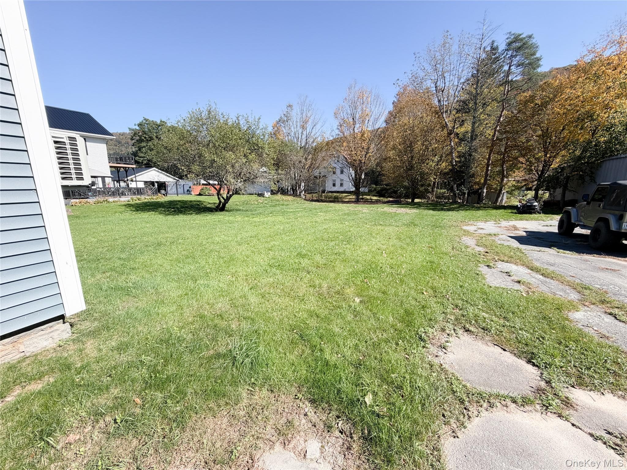 162 Rockland Road thumbnail 23