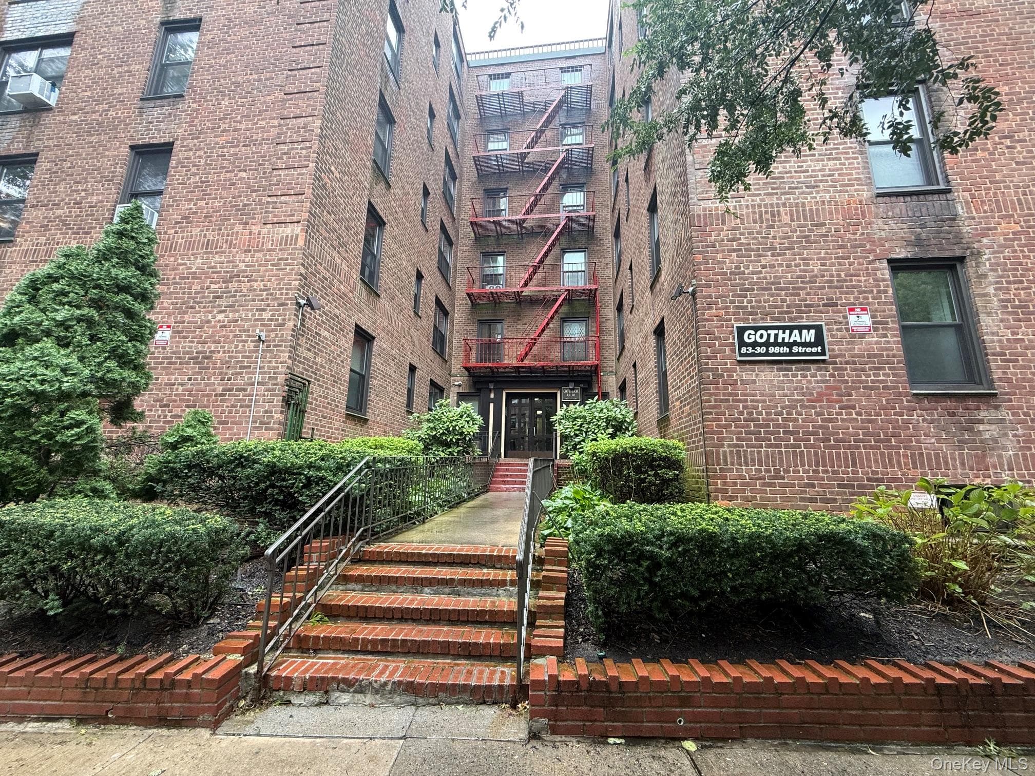 83-30 98 Street Unit: 1A, Woodhaven