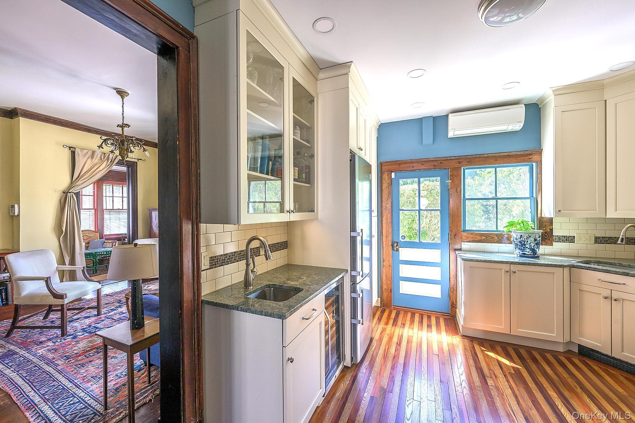 525-527 Union Street thumbnail 12