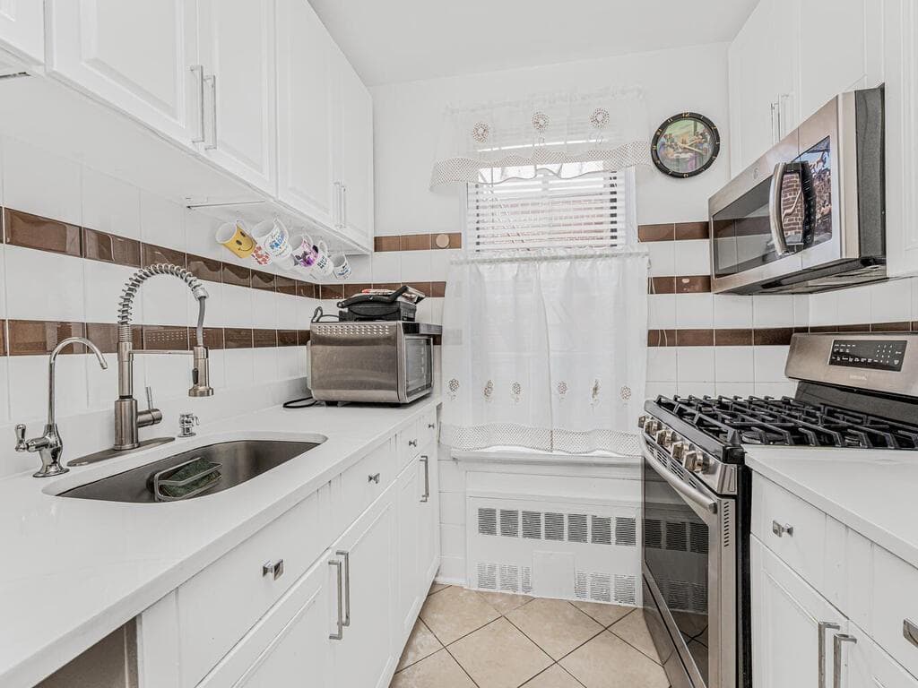 2866 Marion Avenue Unit: 6J thumbnail 6
