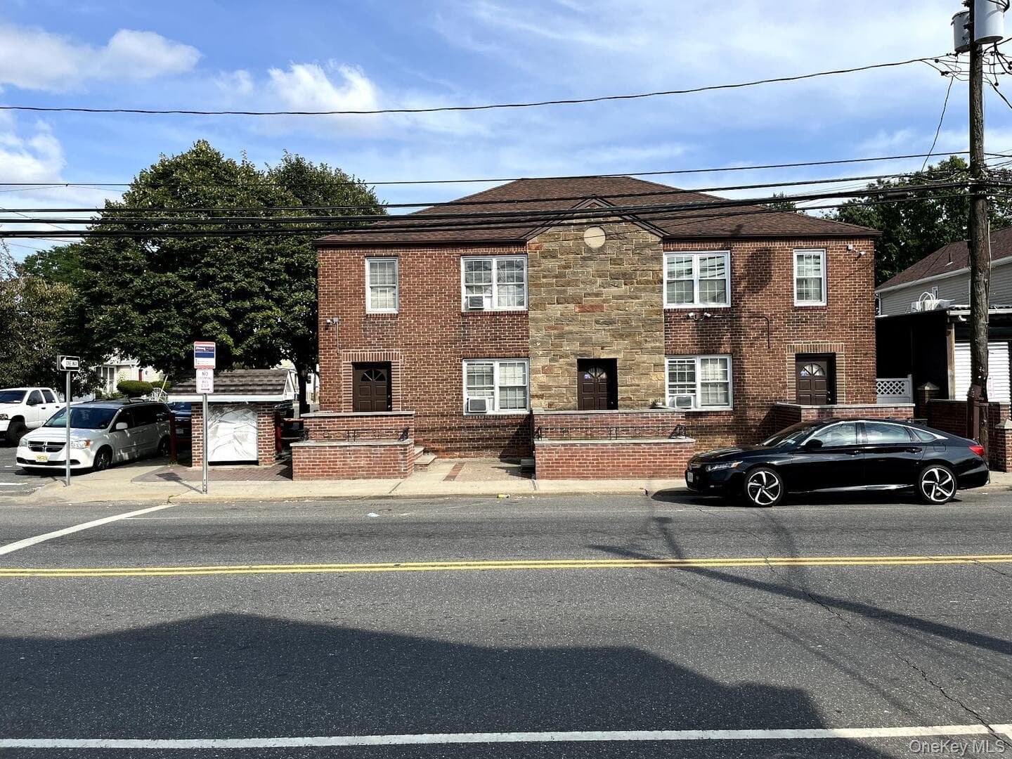 273 Meacham AVE, Elmont