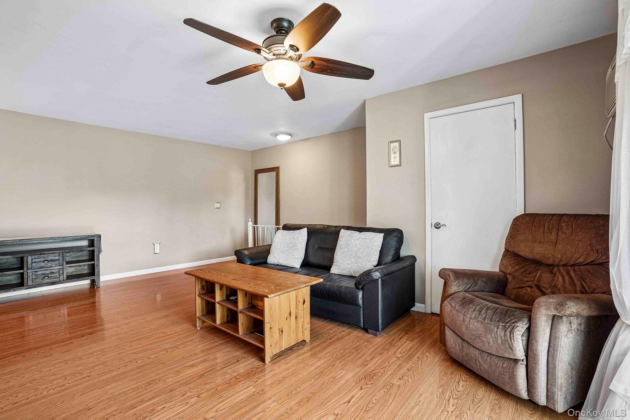 15 Doxbury Lane thumbnail 5