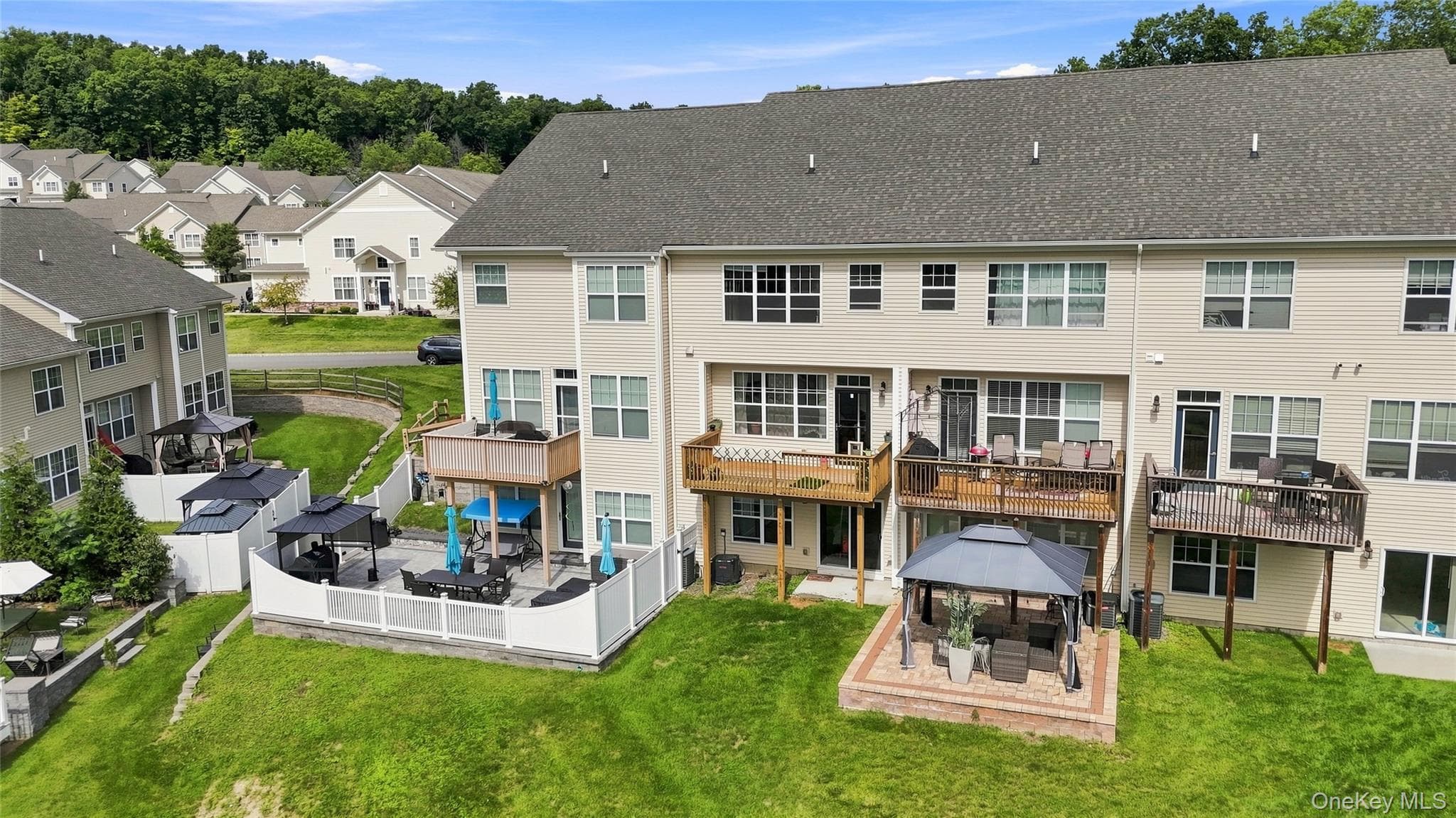 4 Woodrose Court thumbnail 30