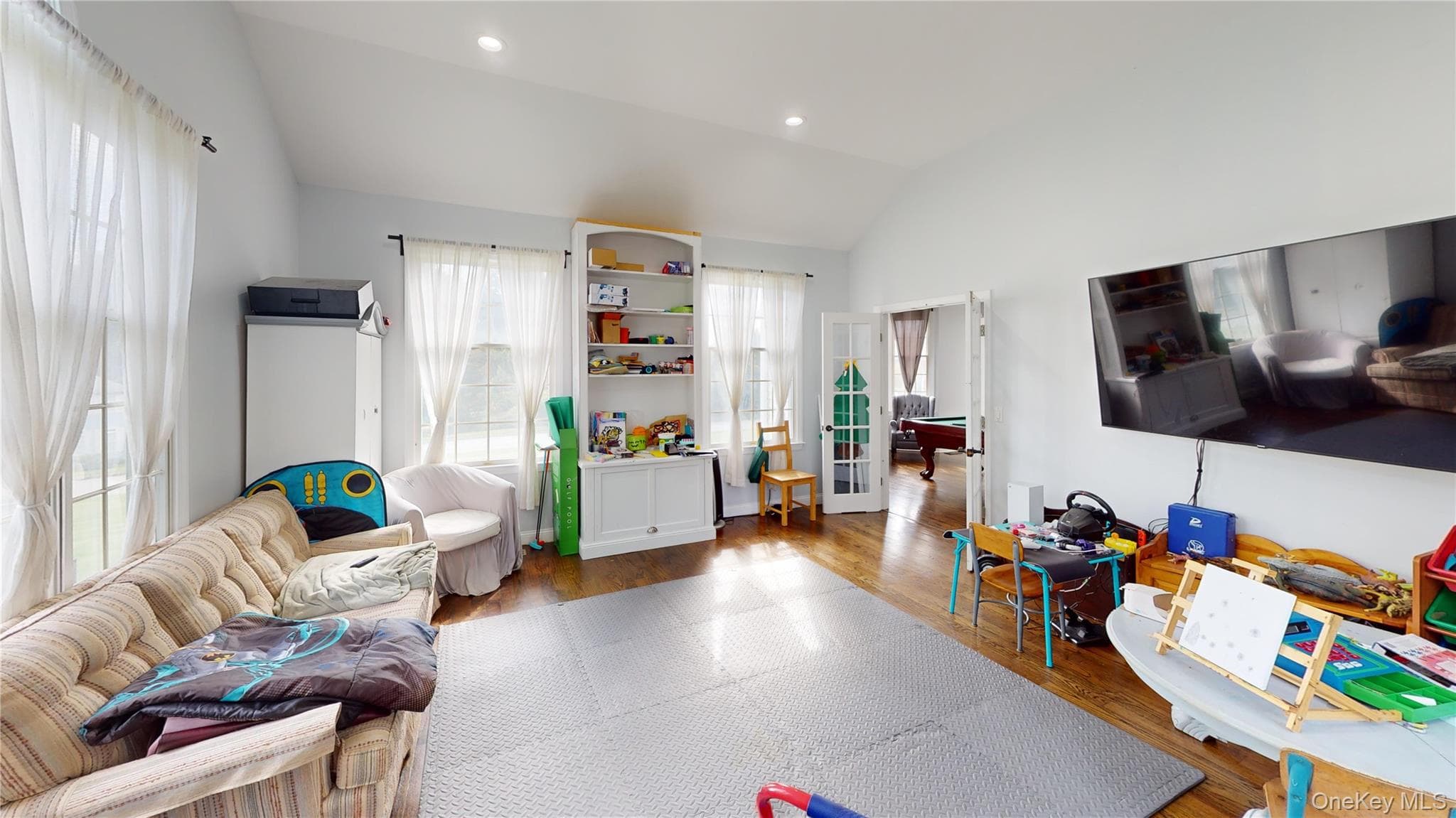 29 Duke Drive thumbnail 14