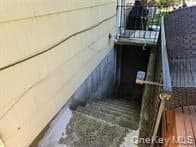 35 Mulford Place thumbnail 19