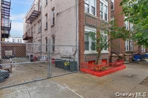 663 Miller Avenue thumbnail 25