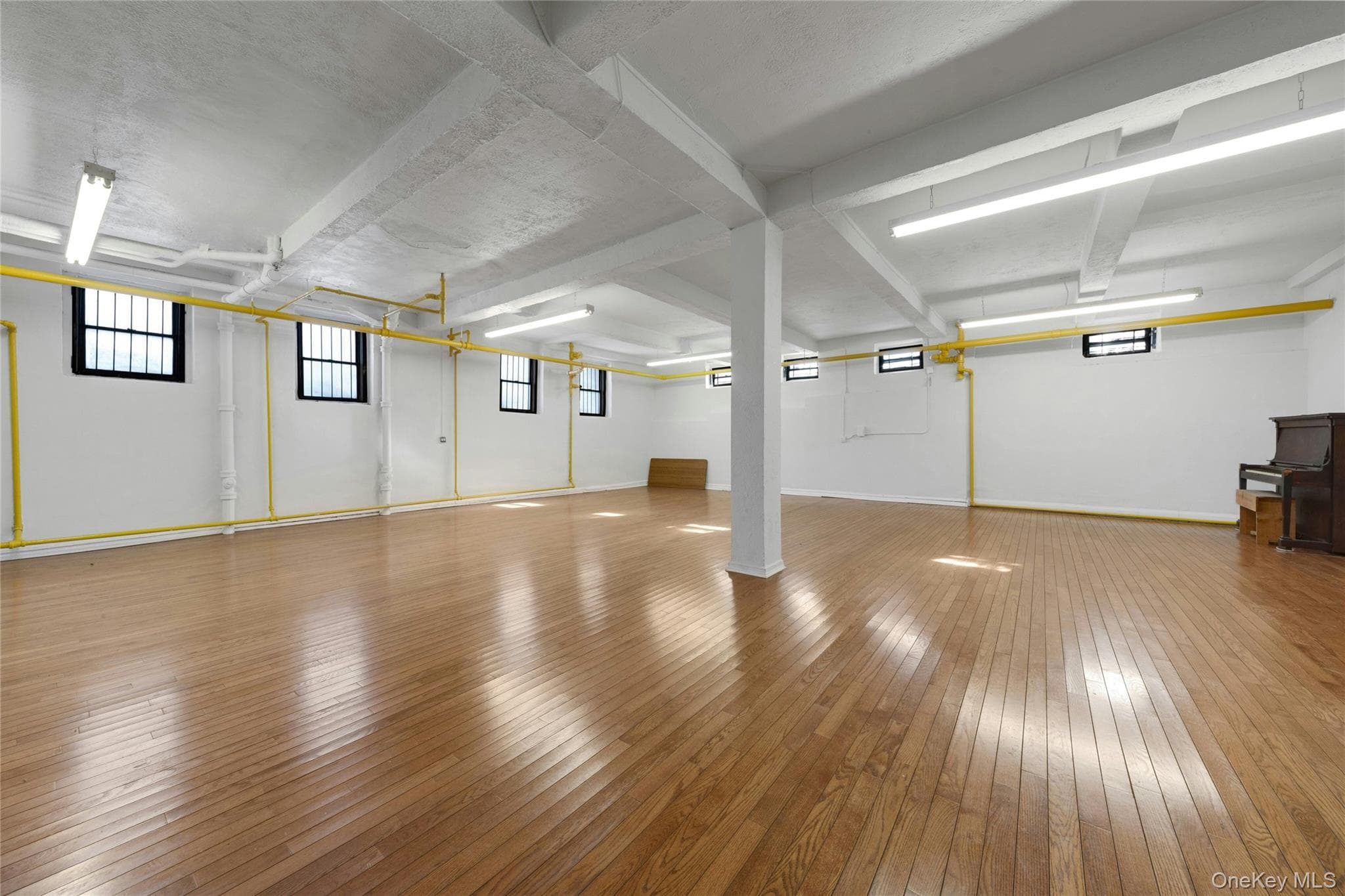8451 Beverly Road Unit: 1A 10 1U 2U 4N thumbnail 39