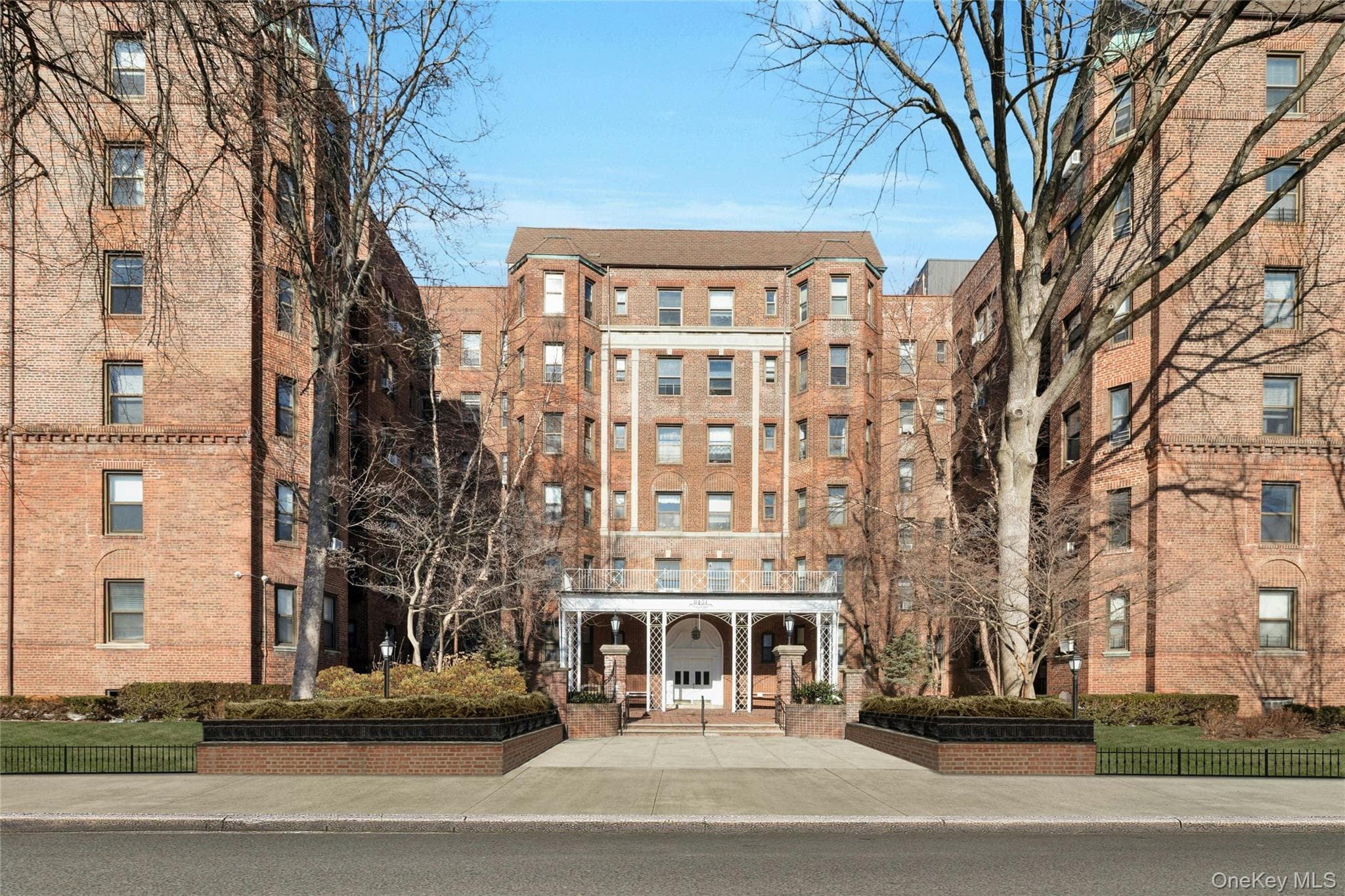 8451 Beverly Road Unit: 1A 10 1U 2U 4N thumbnail 7