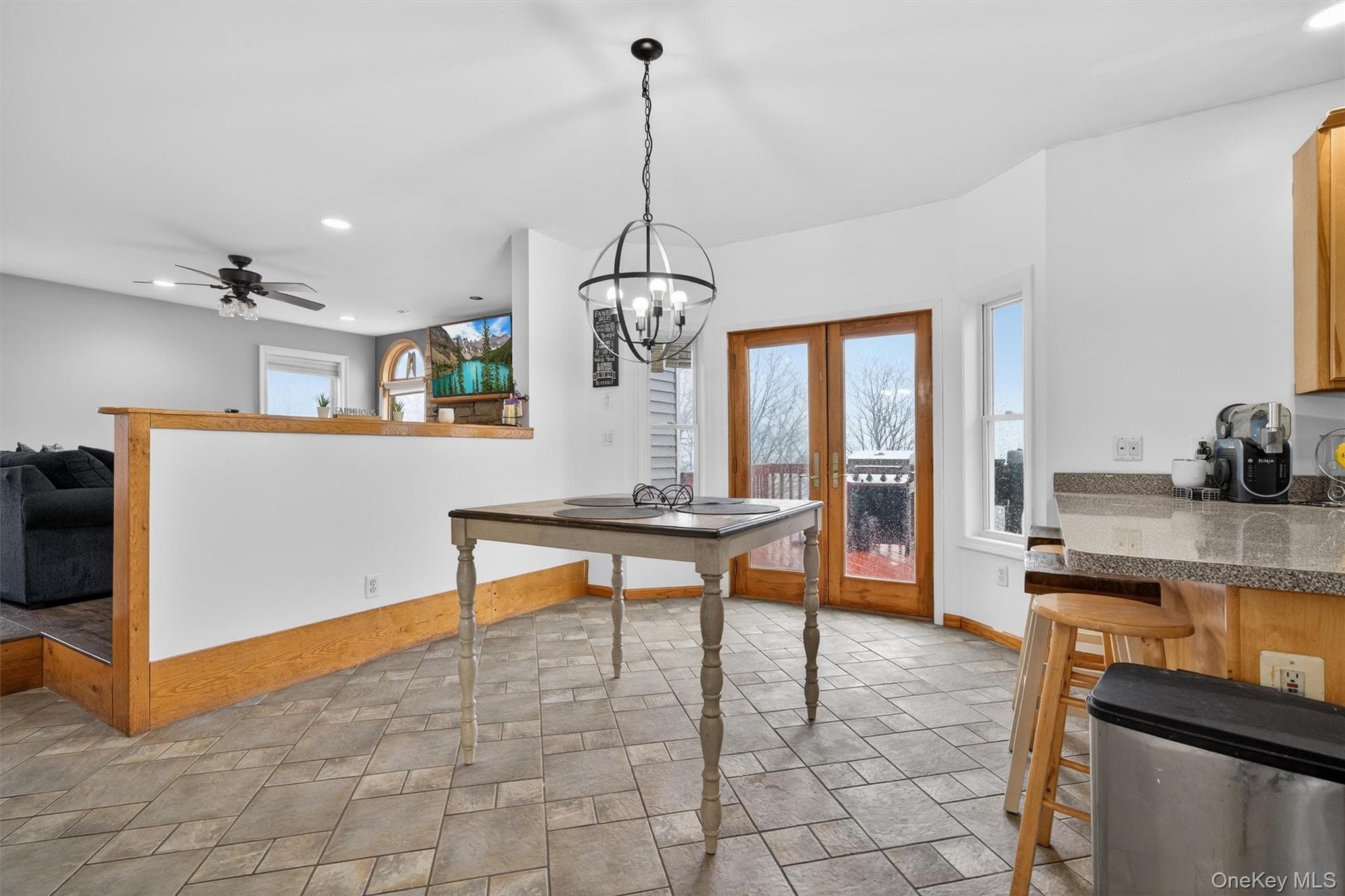 71 Eagle Crest Road thumbnail 14