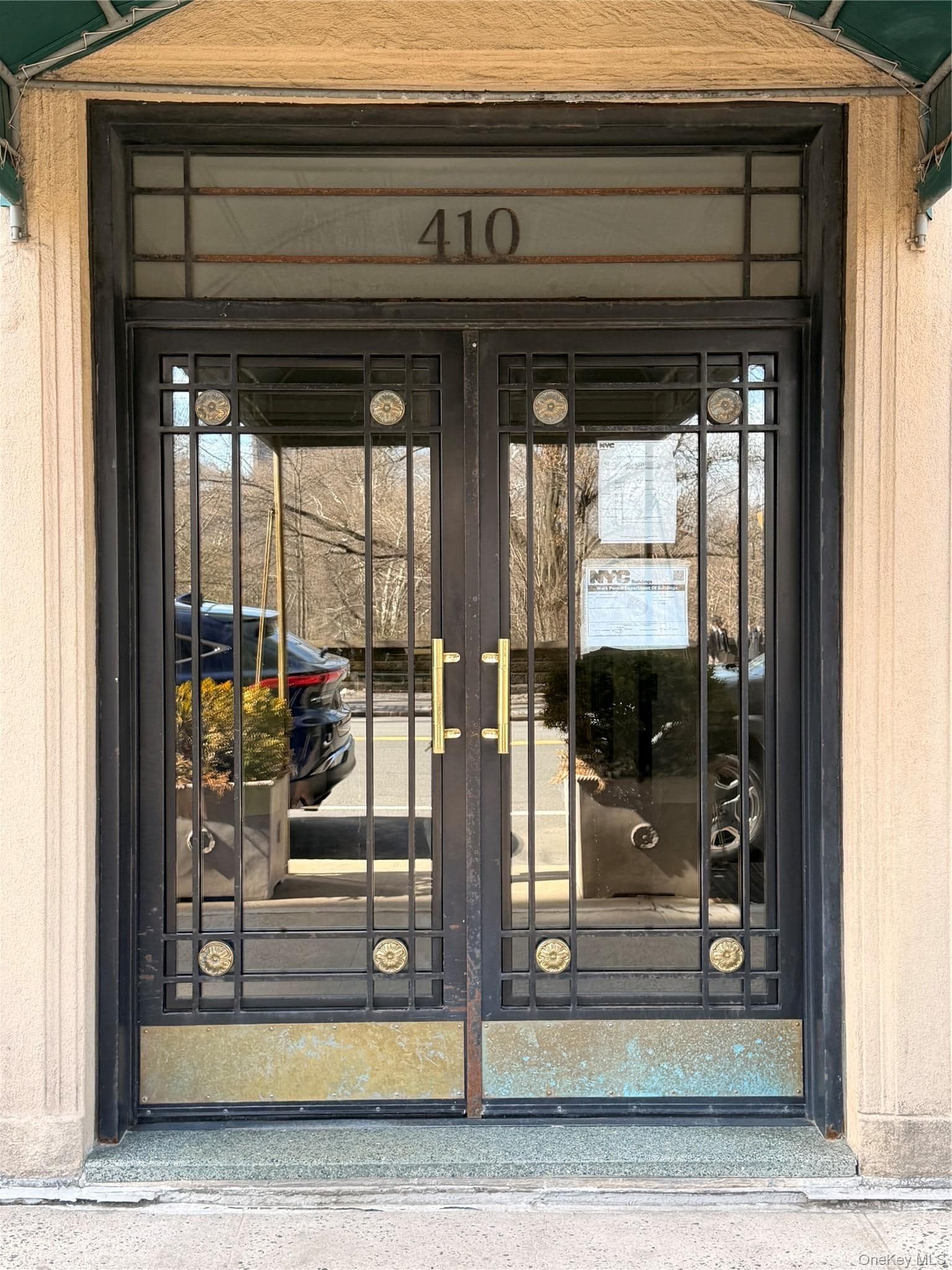 410 Central Park Park Unit: 1F thumbnail 3