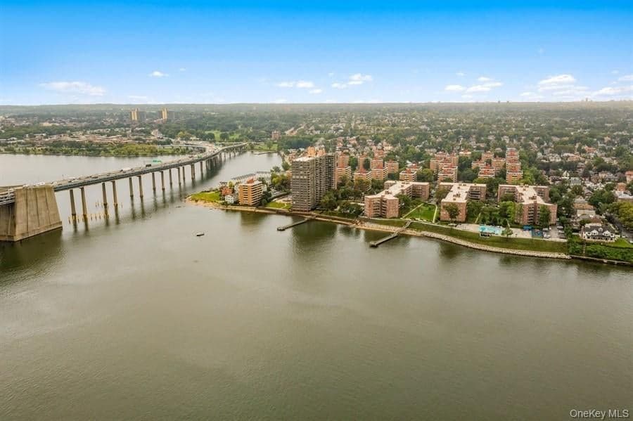 166-25 Powells Cove Boulevard Unit: 3F thumbnail 38