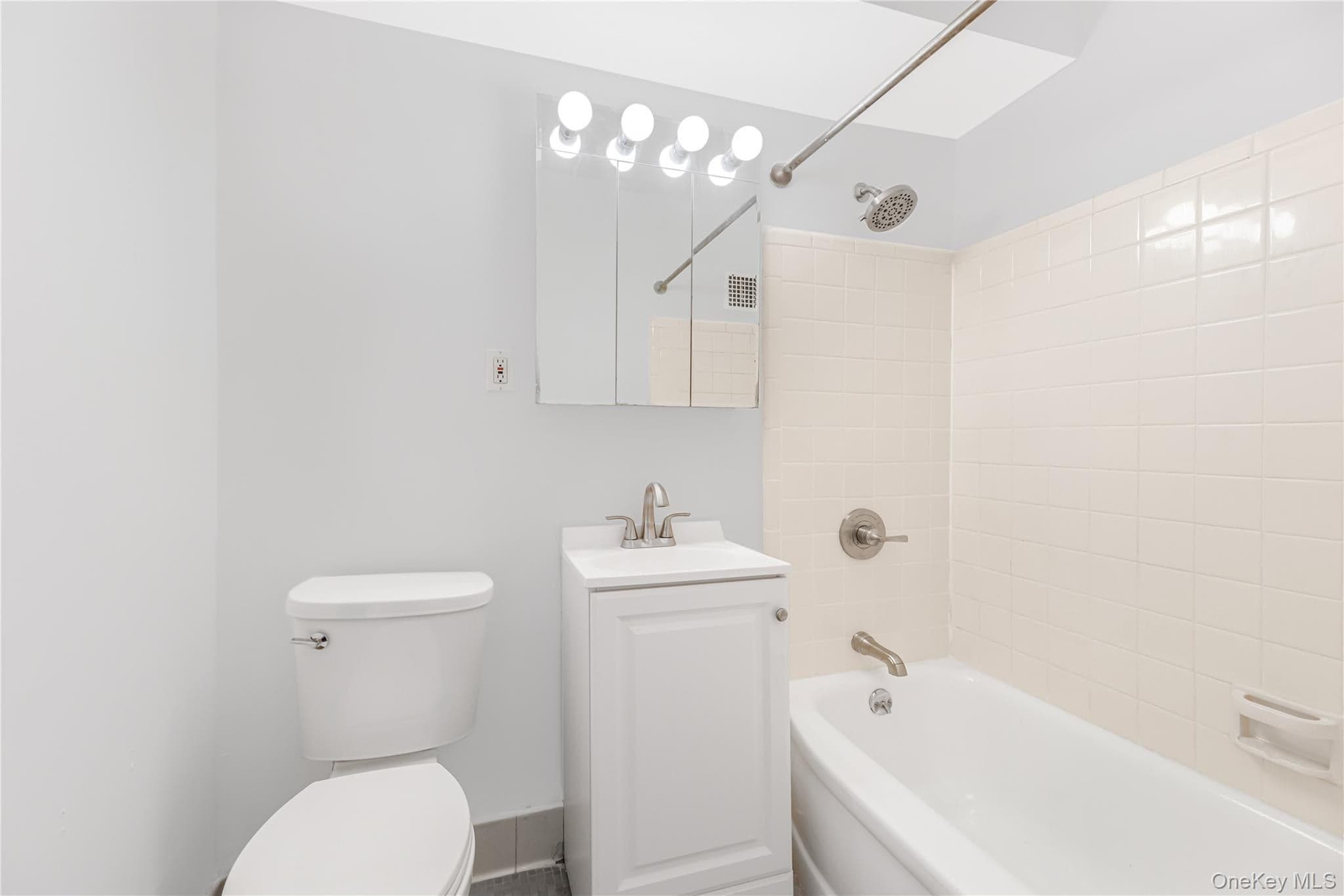 80 La Salle Street Unit: 18c thumbnail 16