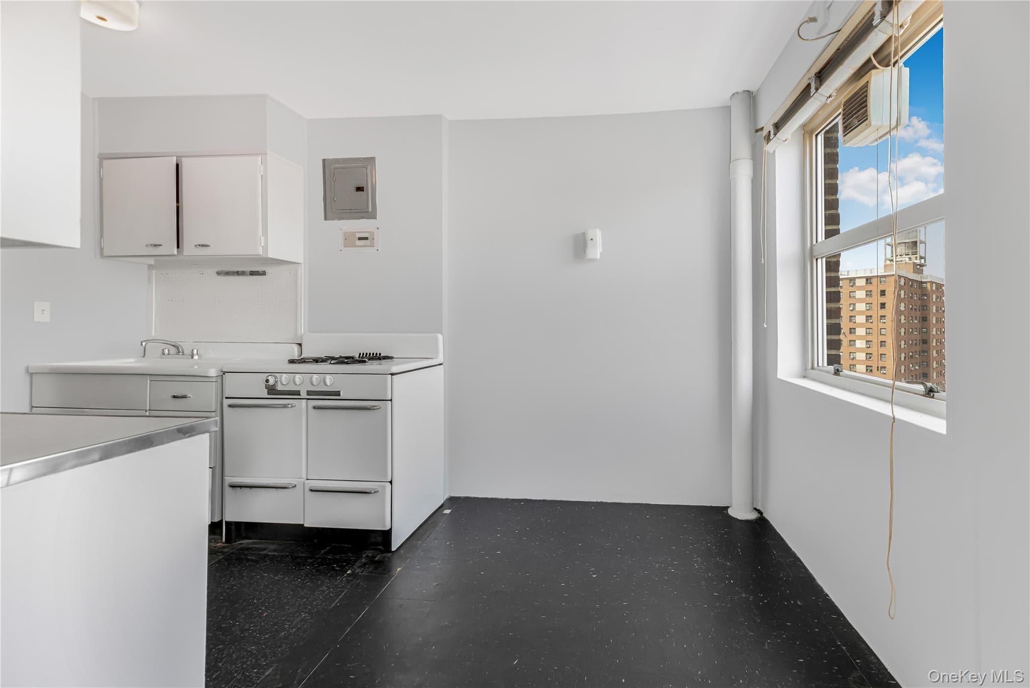 80 La Salle Street Unit: 18c thumbnail 10