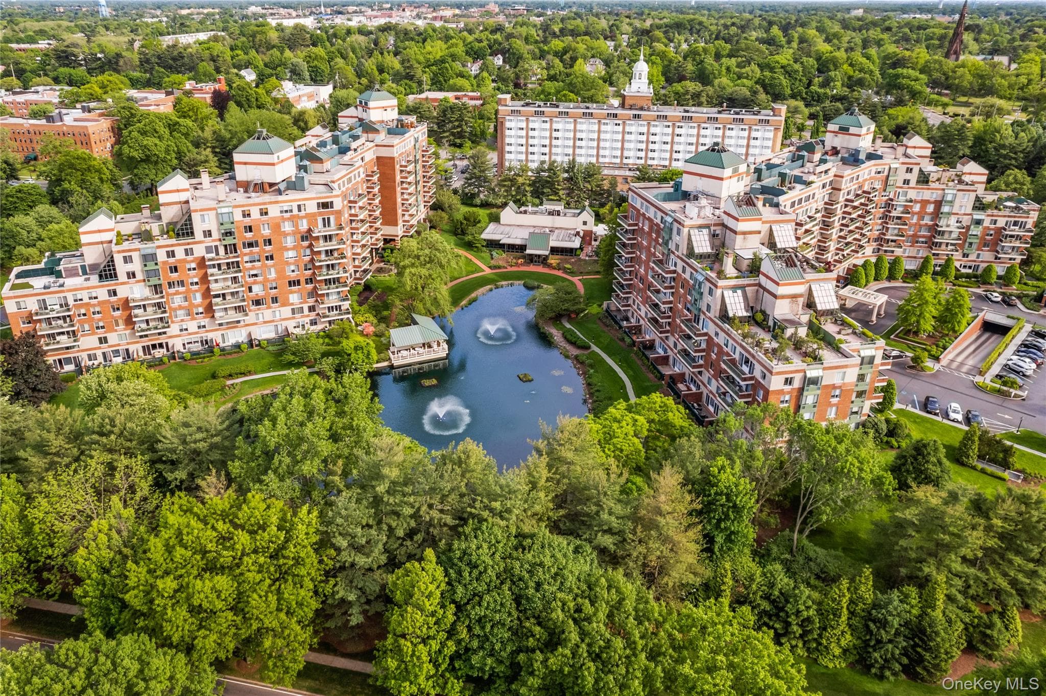 111 Cherry Vallley Avenue Unit: 408W thumbnail 32