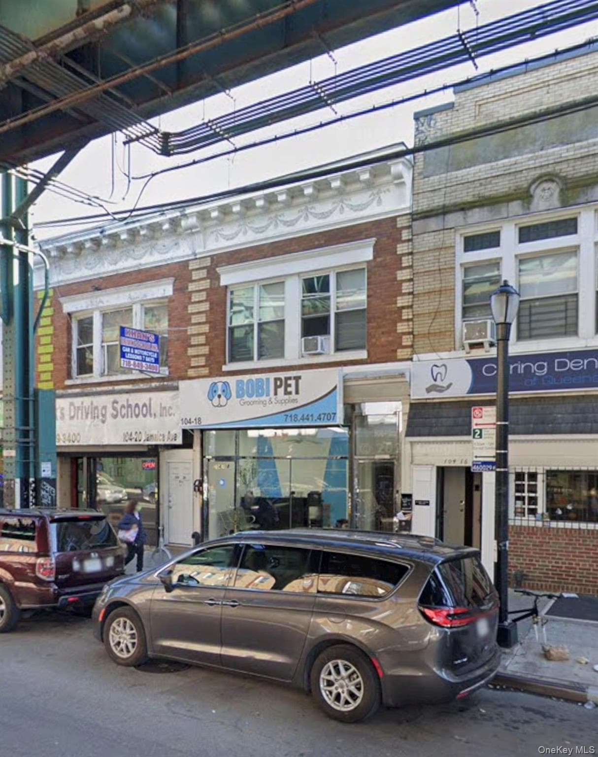 104-18 Jamaica Avenue, Richmond Hill