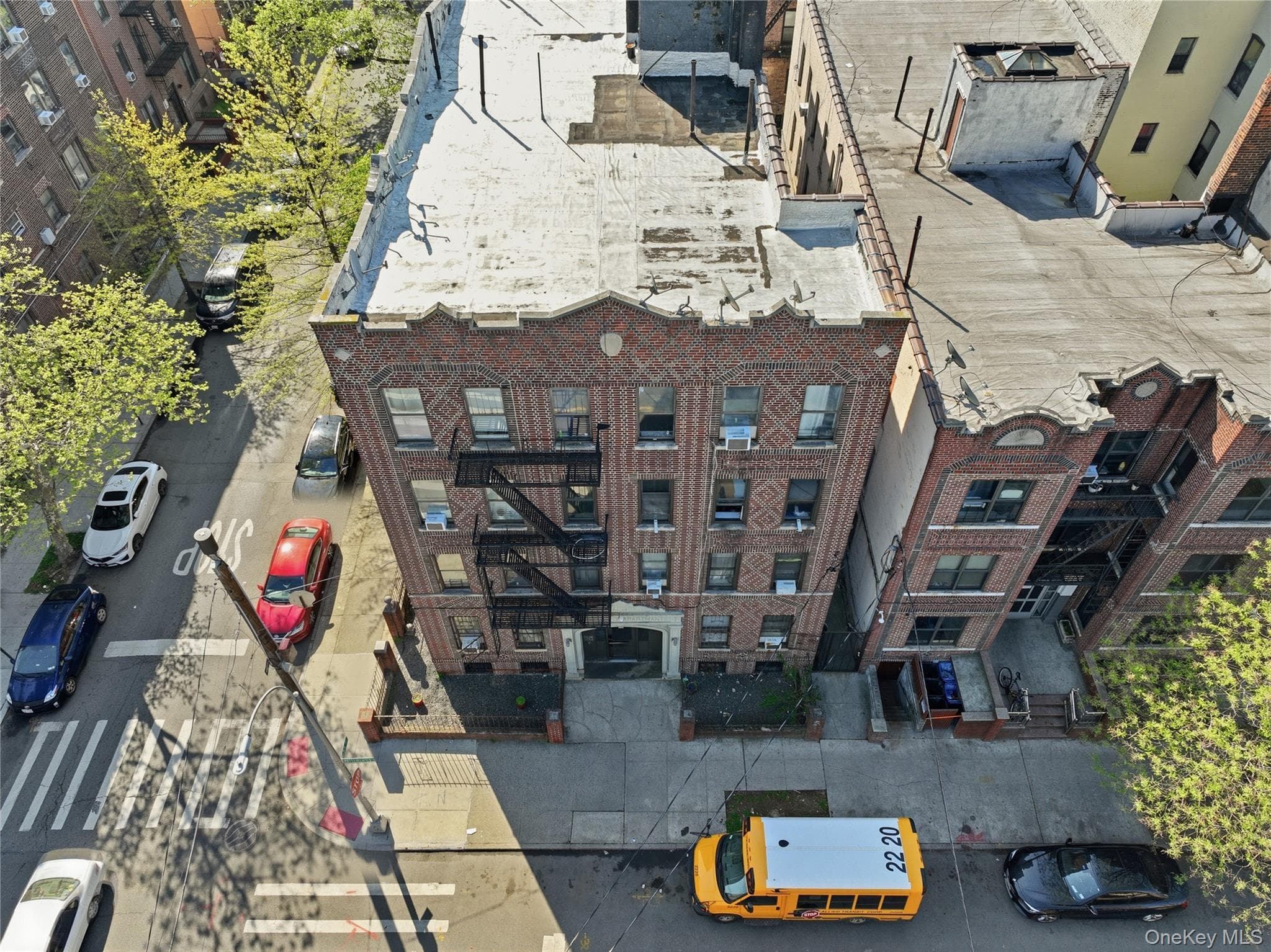 1084 Willmohr Street thumbnail 2