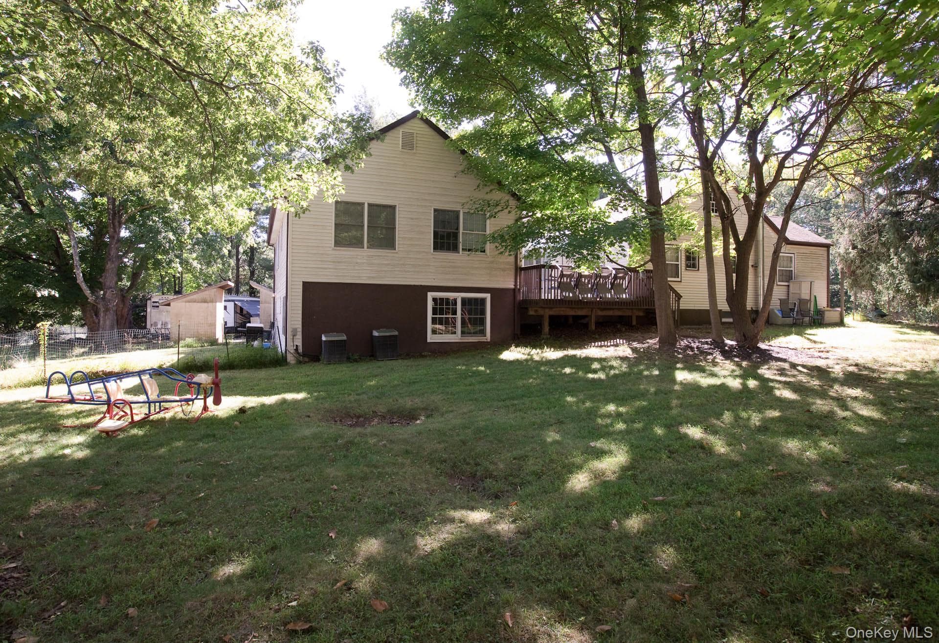 586 Union Road thumbnail 4