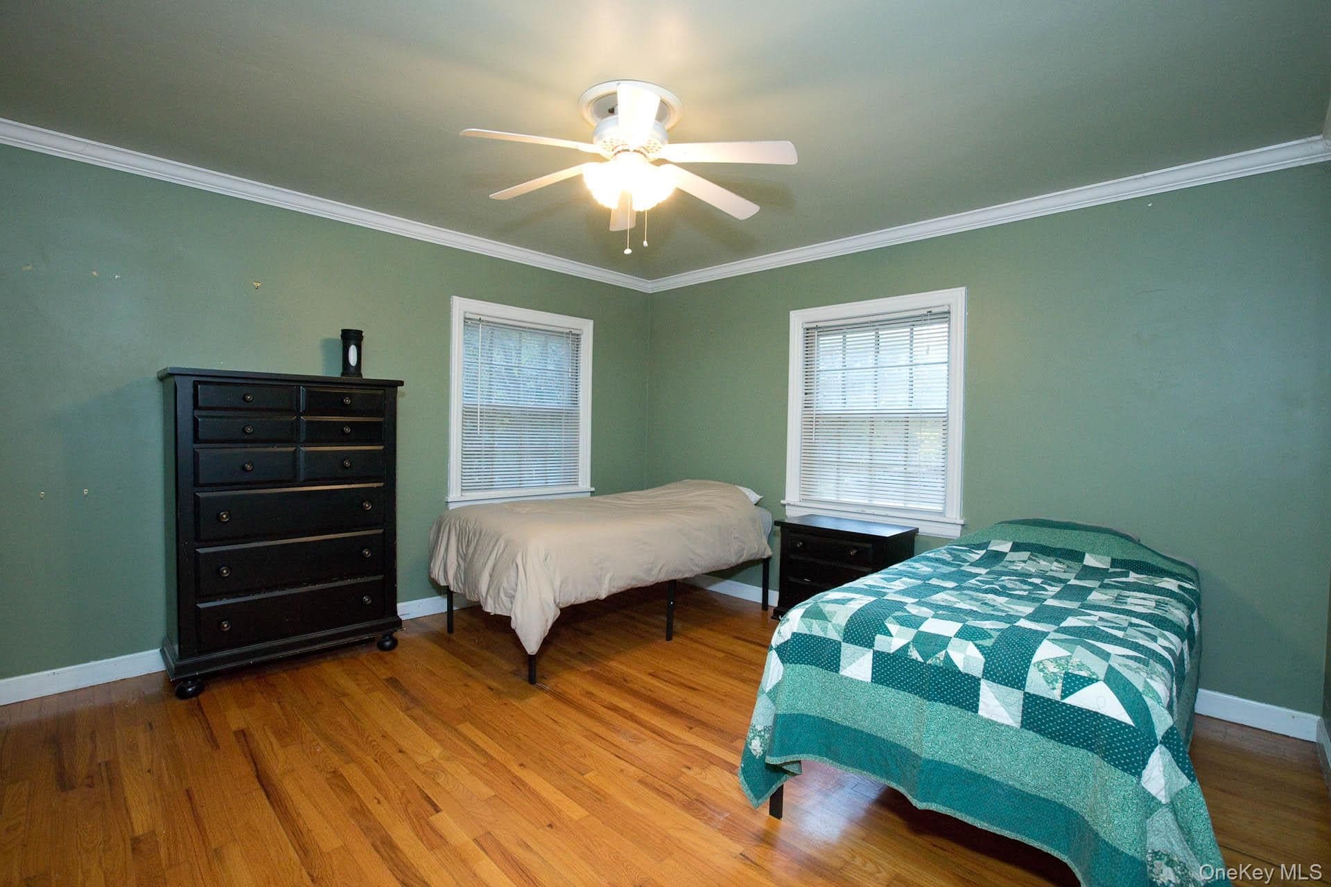 586 Union Road thumbnail 16