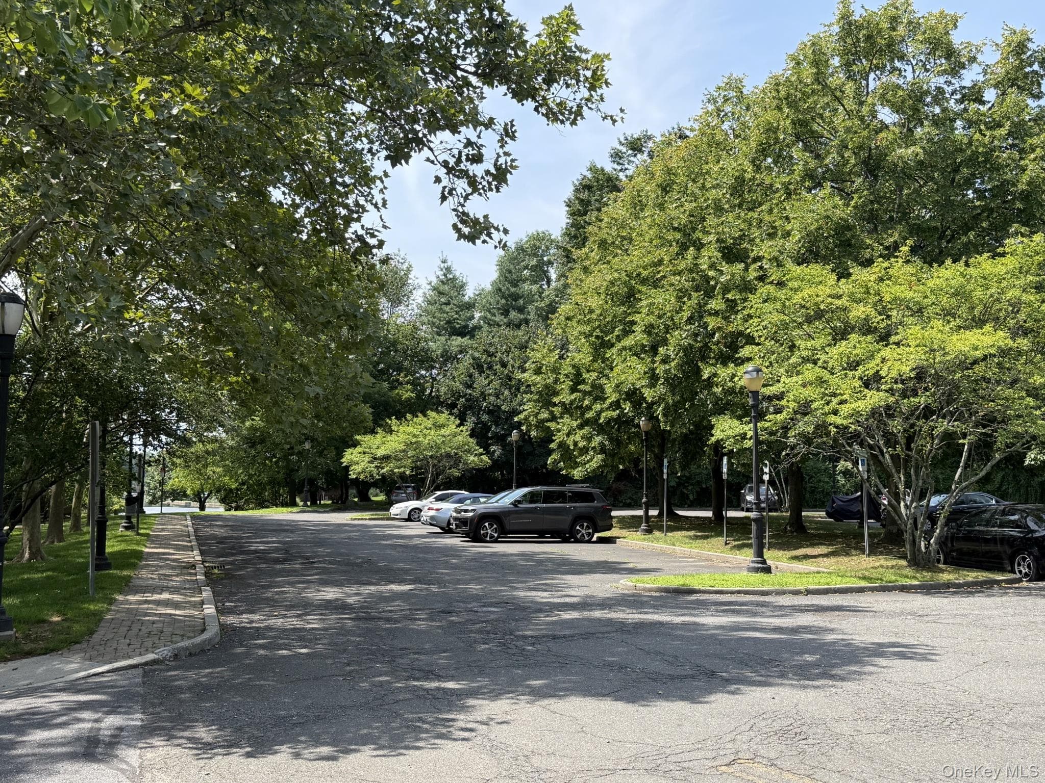 1035 E Boston Post Road Unit: 2-10 thumbnail 16