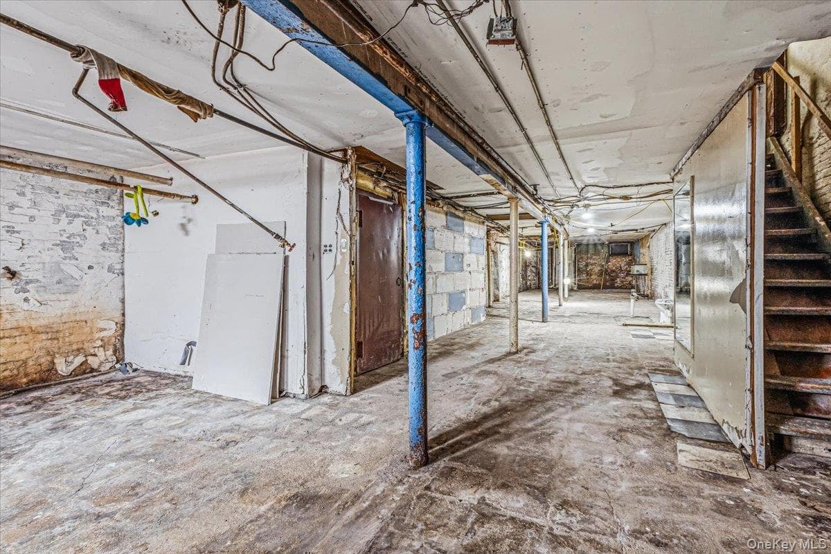 2313 Newkirk Avenue thumbnail 24