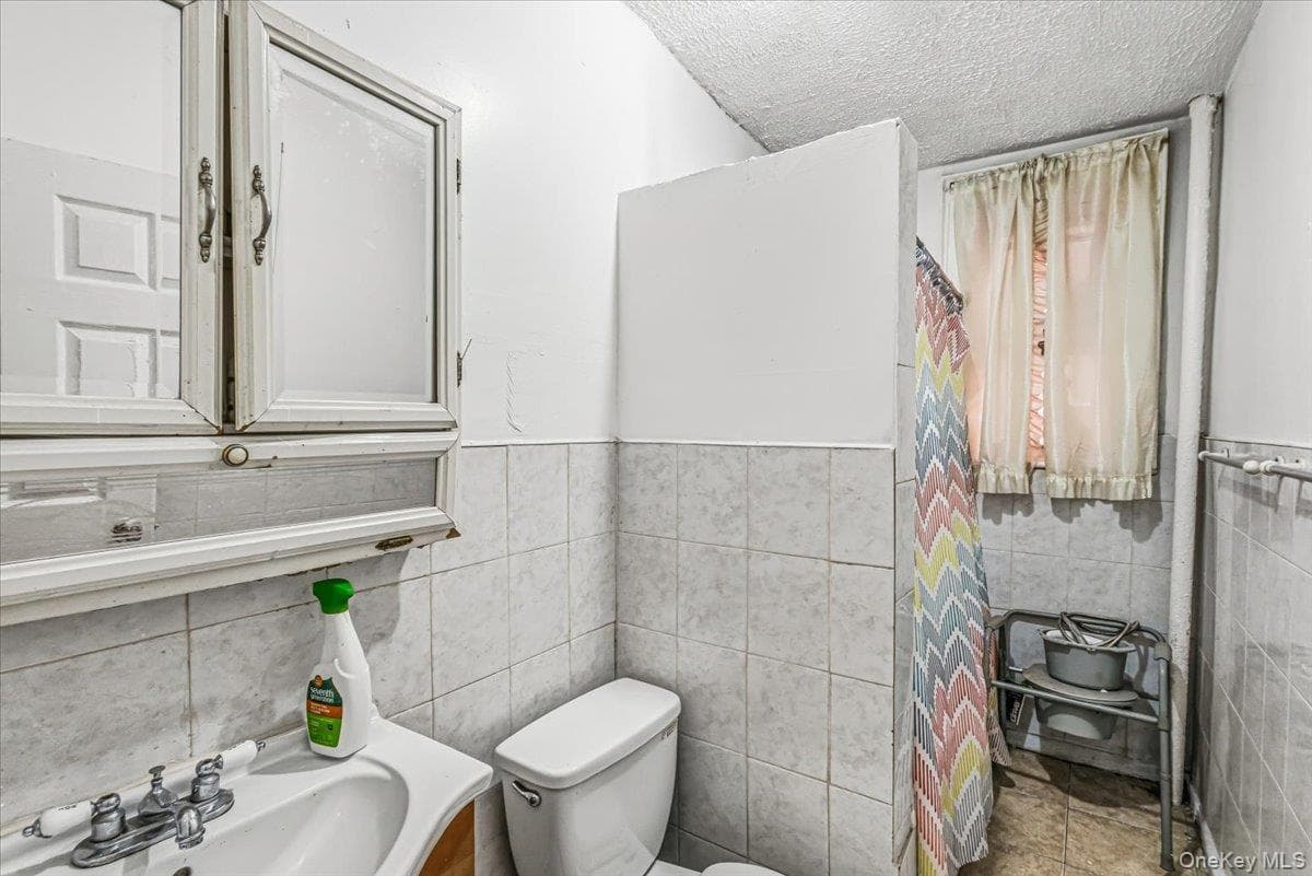 2313 Newkirk Avenue thumbnail 13