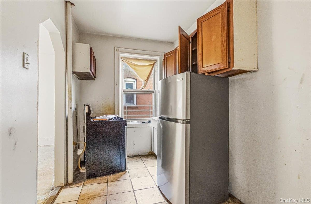 2313 Newkirk Avenue thumbnail 15