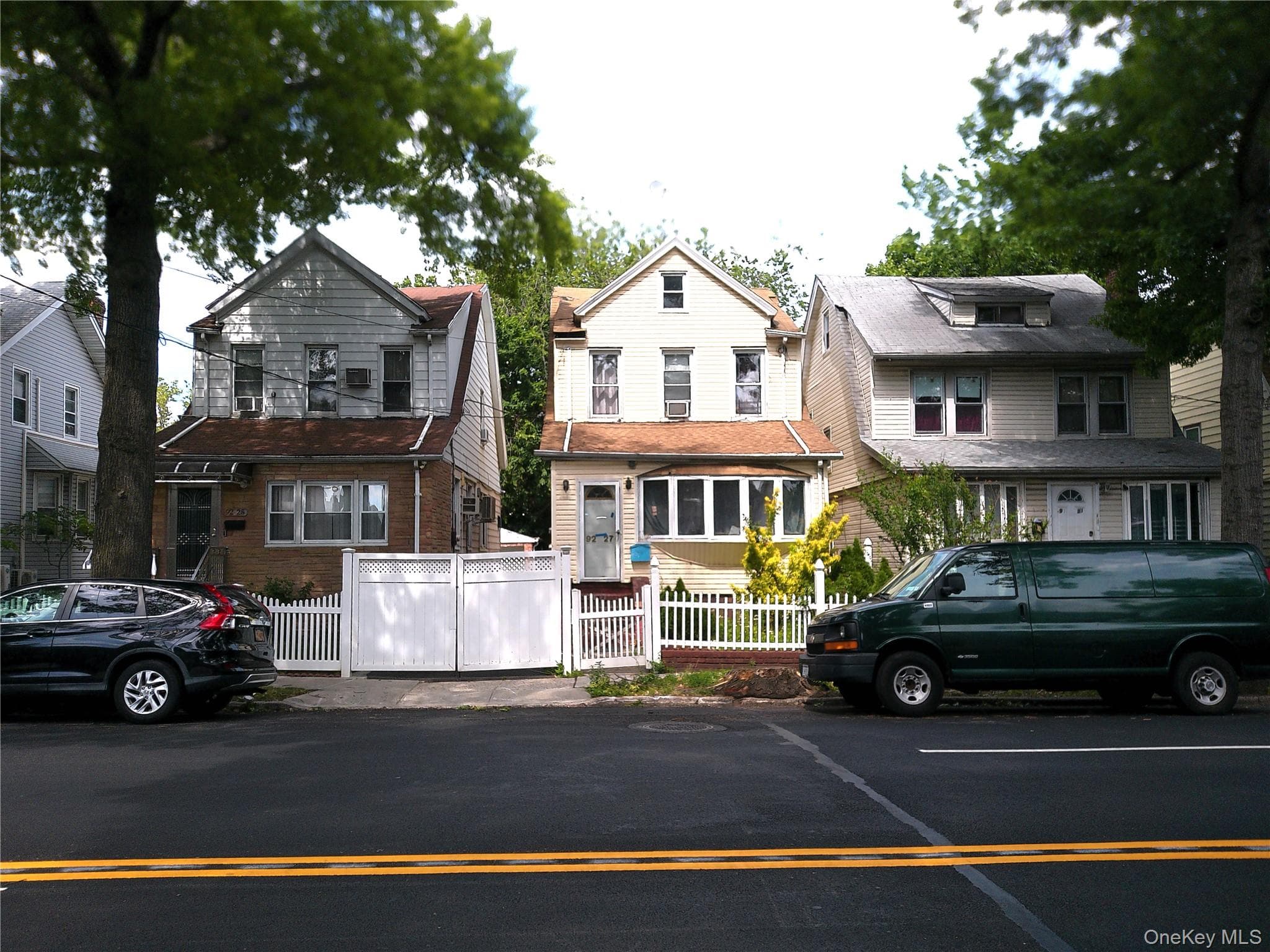 9227 Springfield Boulevard thumbnail 5